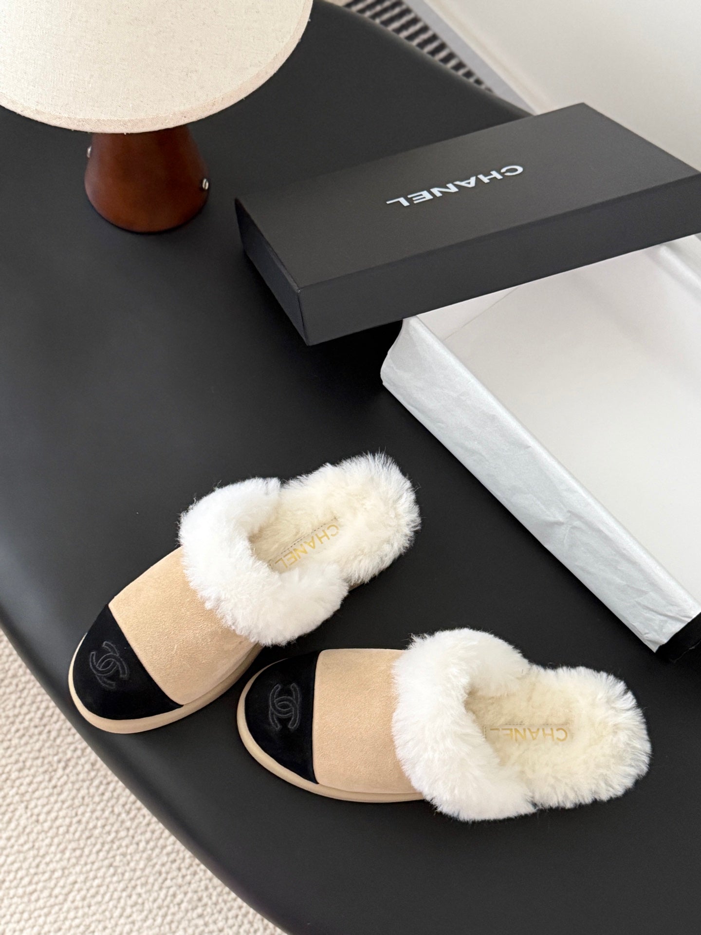 Che New autumn/winter plush slippers