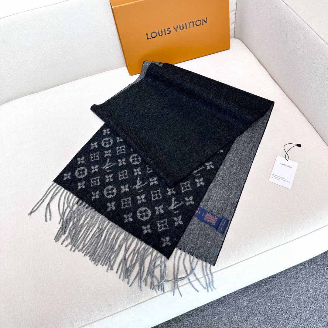 Lou**Men's cashmere scarf
