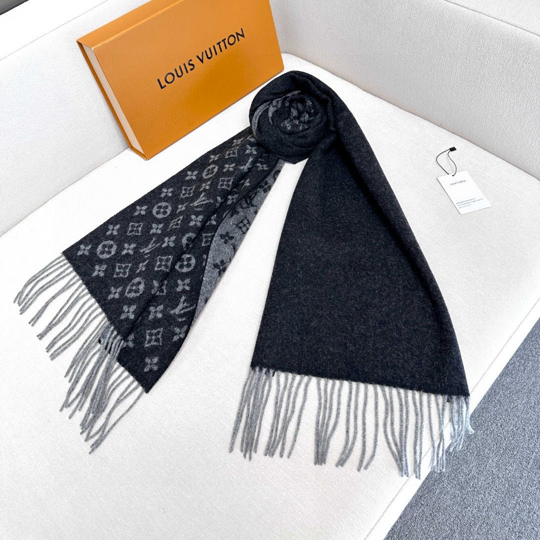 Lou**Men's cashmere scarf