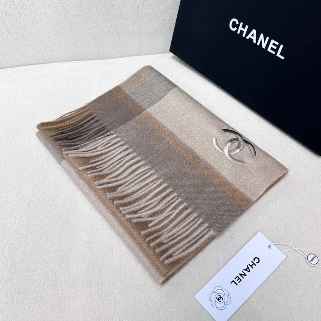 Cha New cashmere scarf