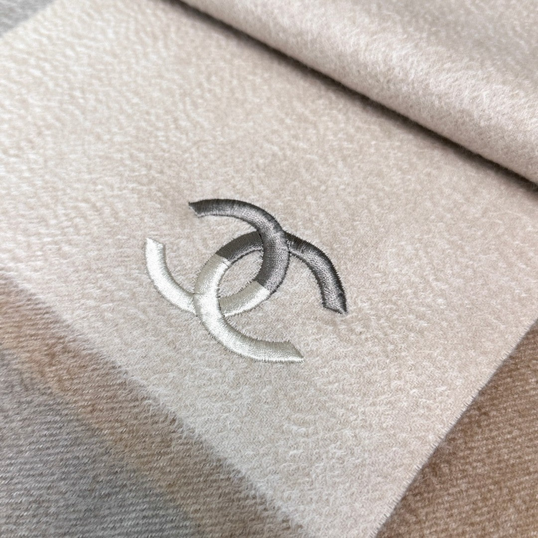 Cha New cashmere scarf