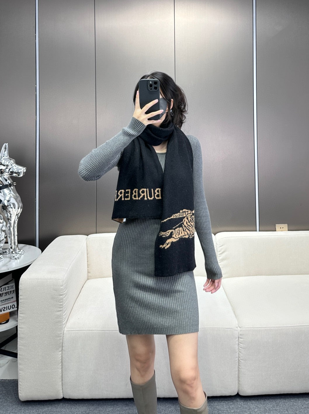 Bu** New cashmere scarf