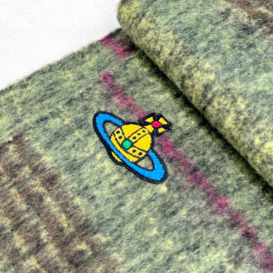 Vivi**Classic Large Saturn Silk Scarf