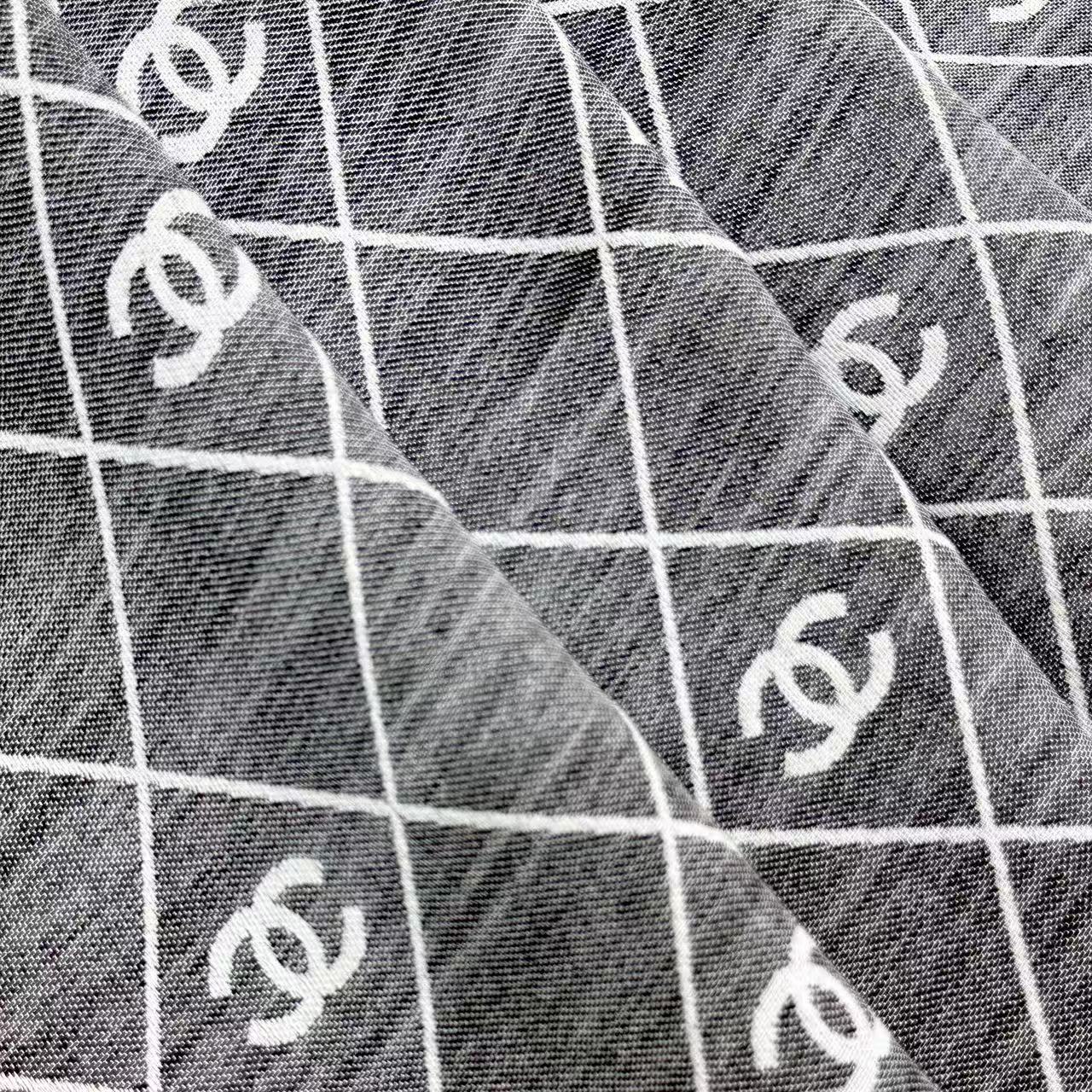 Cha** New cashmere  wraps