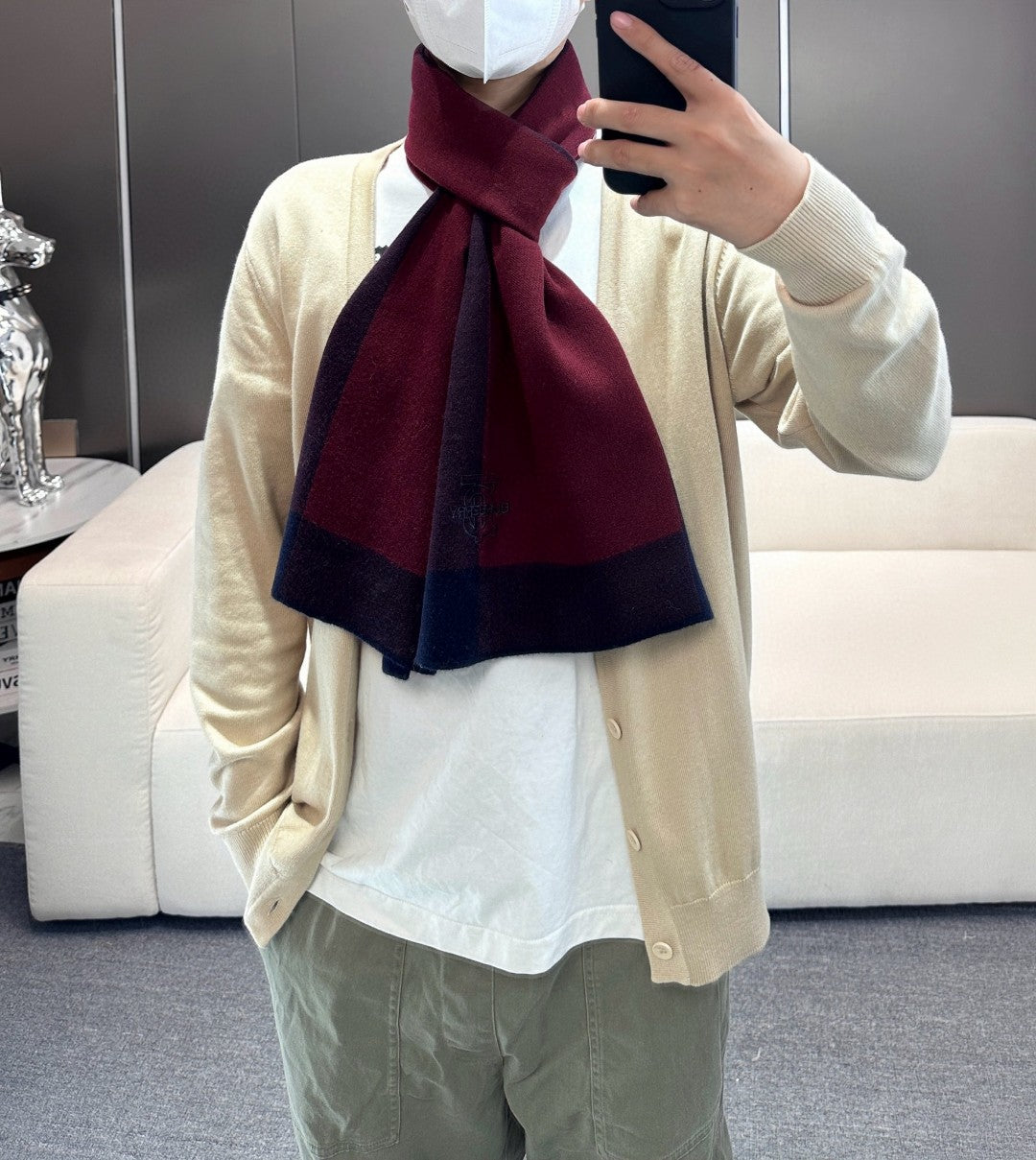 Bu** New cashmere scarf