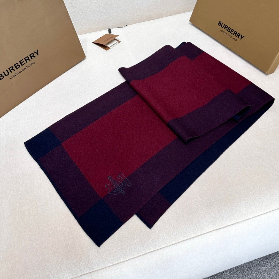 Bu** New cashmere scarf