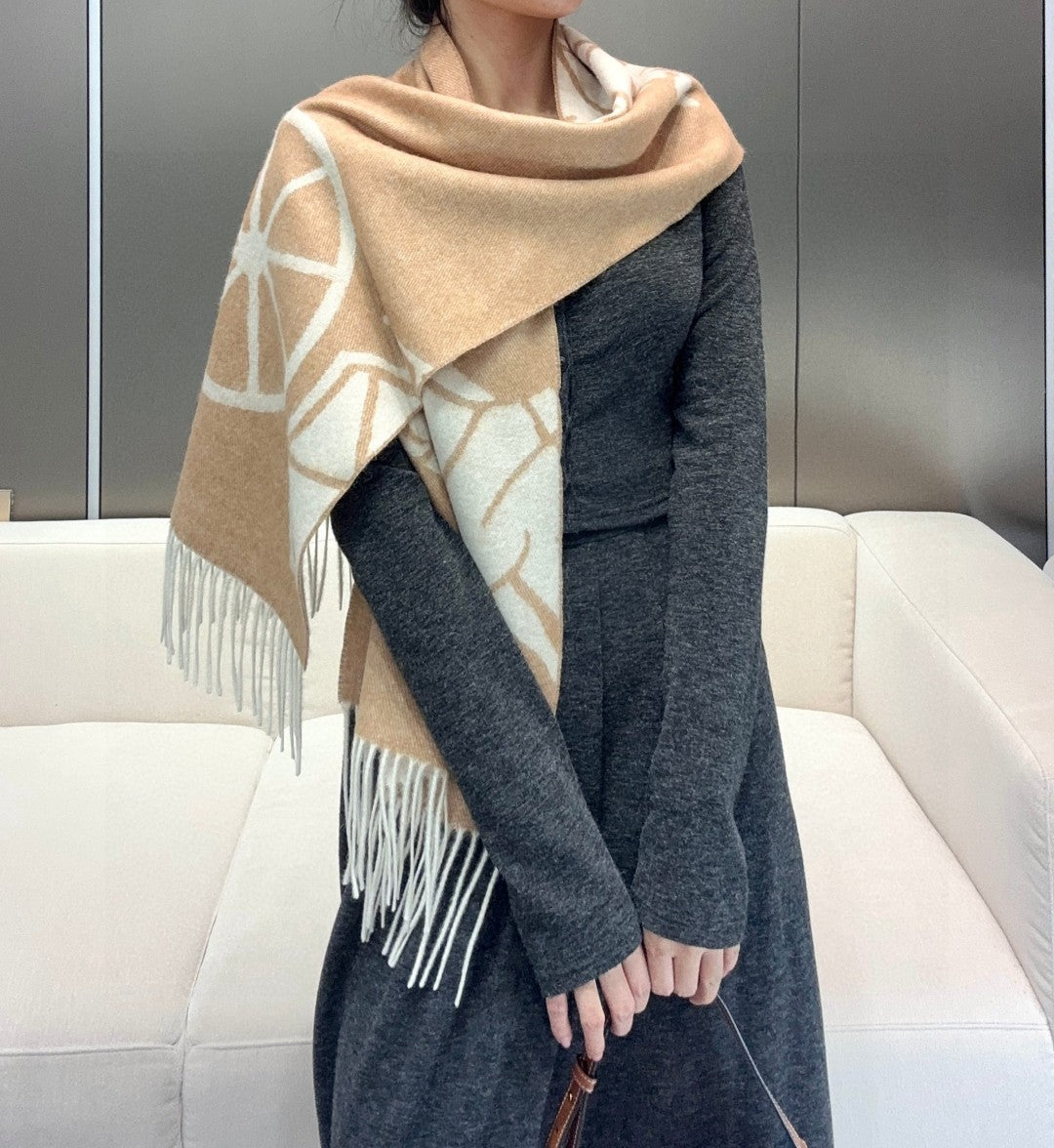 Her** New cashmere scarf