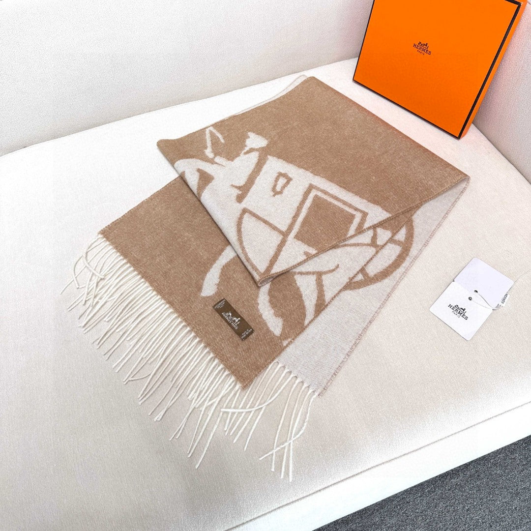 Her** New cashmere scarf