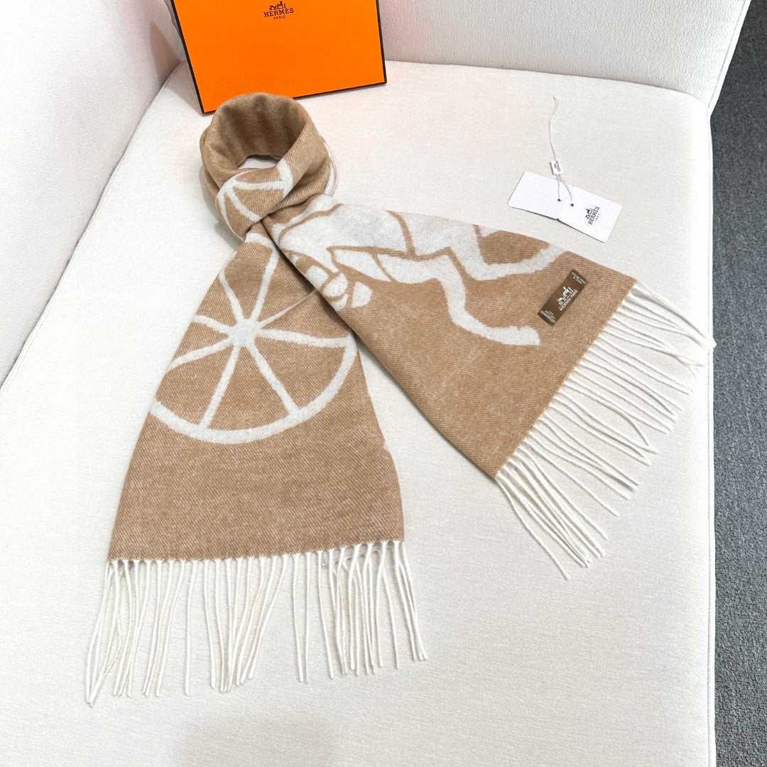 Her** New cashmere scarf
