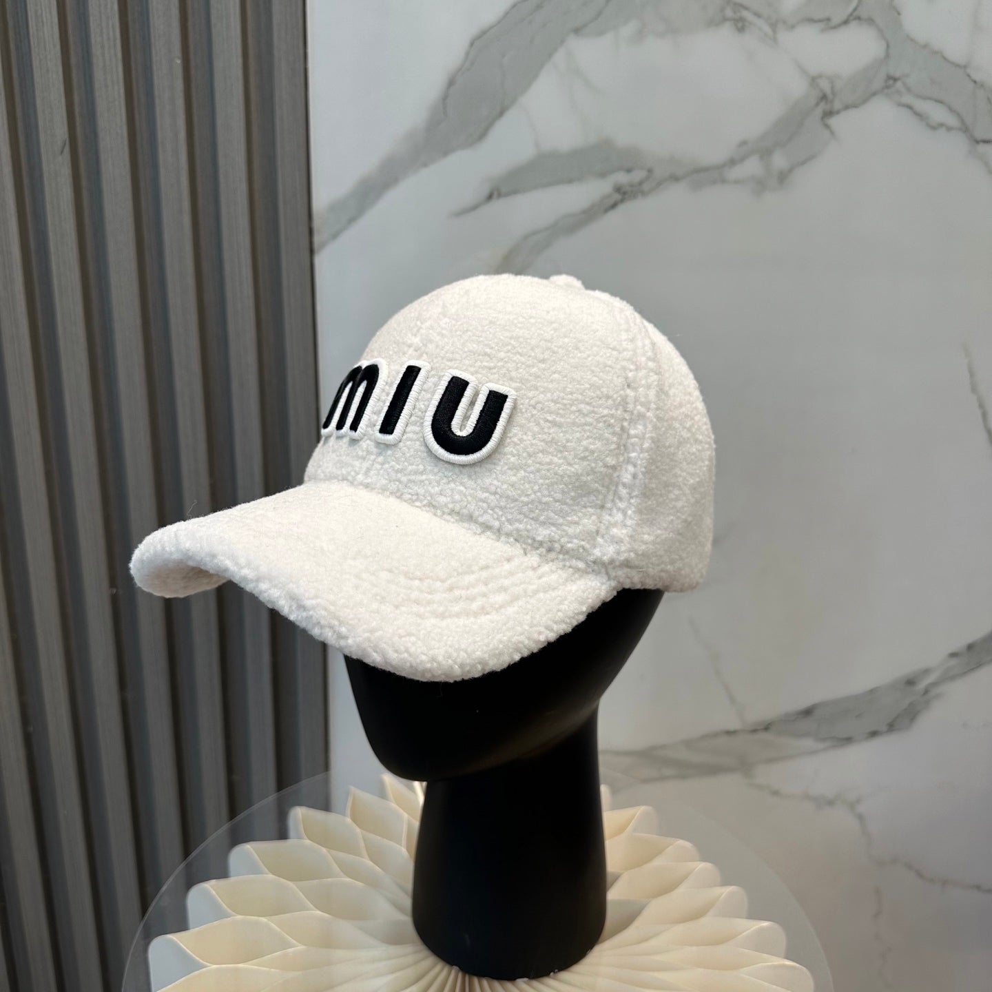 Mu** ~ New Autumn-Winter Sheepskin Baseball Cap