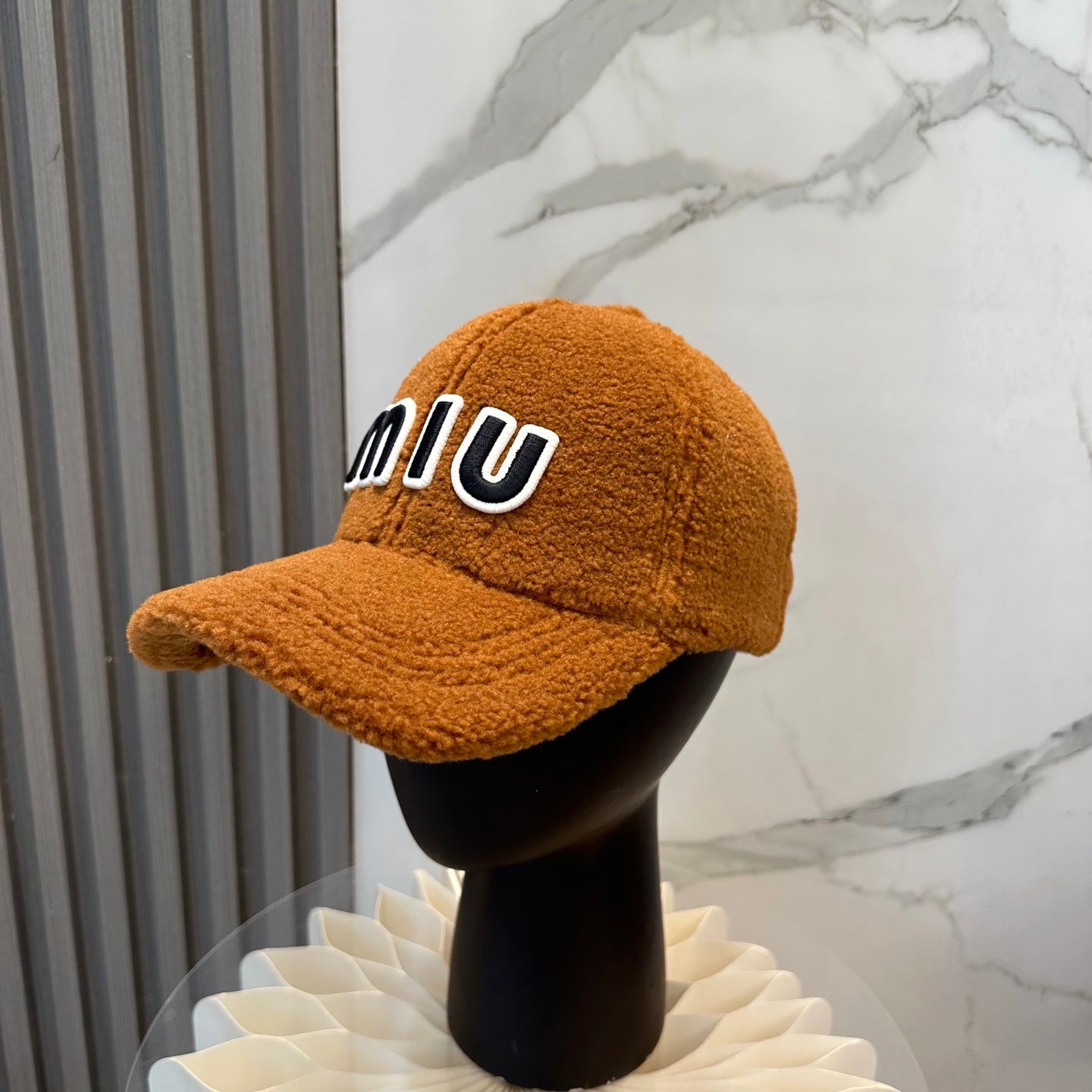 Mu** ~ New Autumn-Winter Sheepskin Baseball Cap