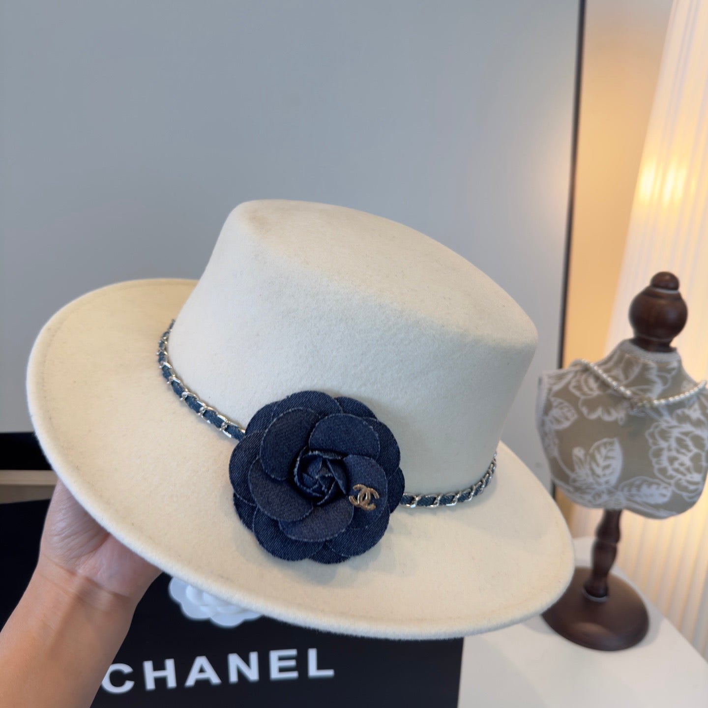 Cha** New Winter-Spring Wool Flat Cap