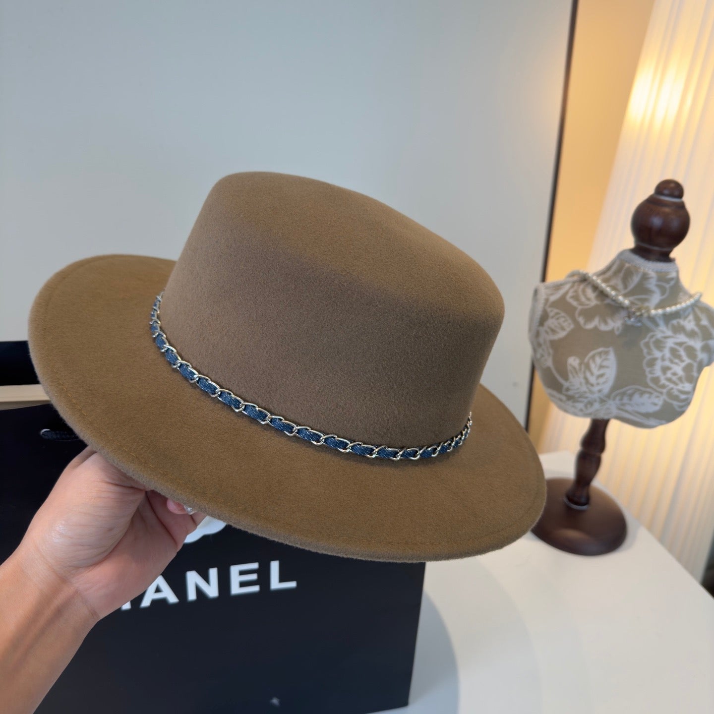 Cha** New Winter-Spring Wool Flat Cap