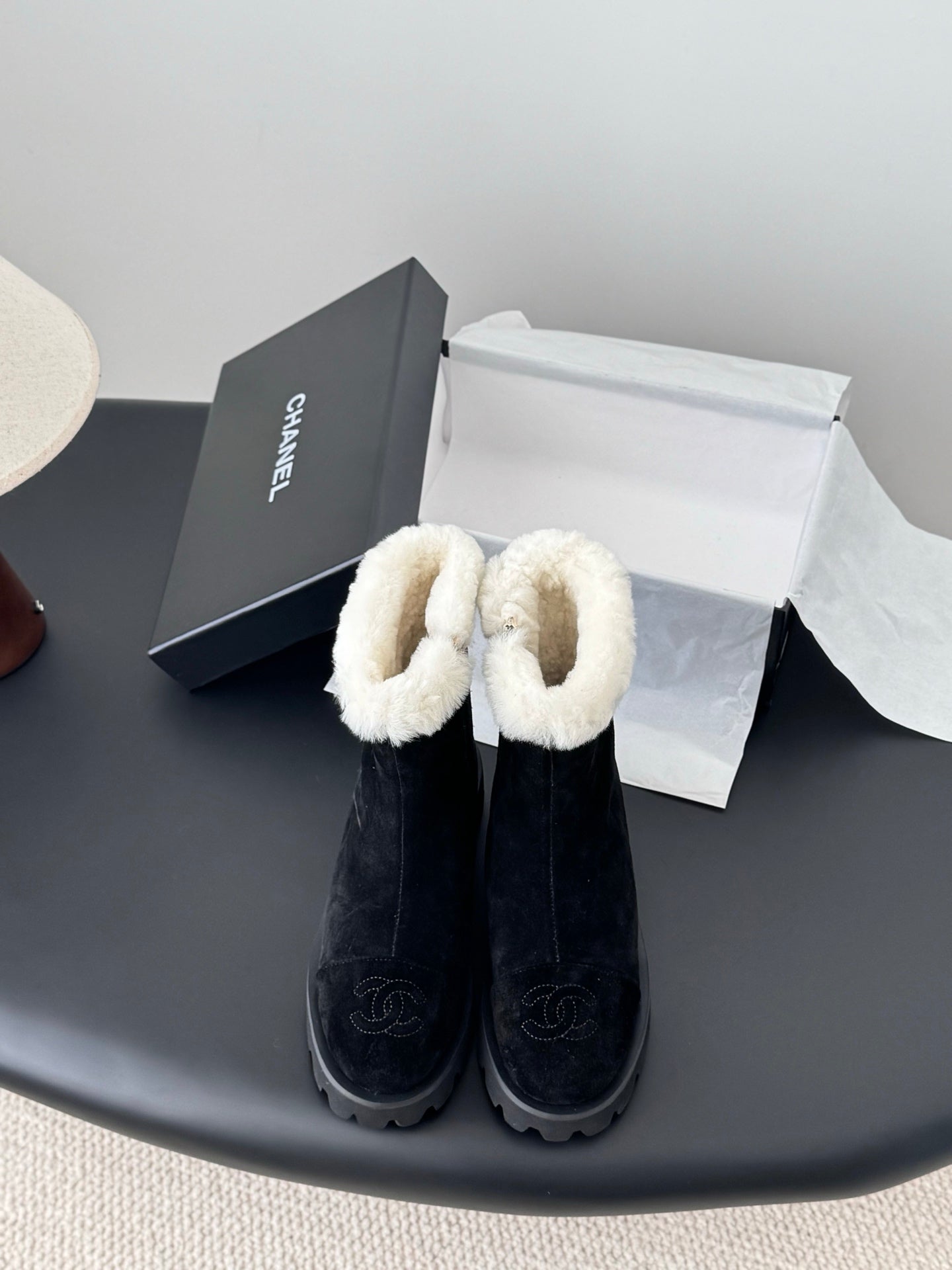 Che New autumn/winter fluffy ankle boots