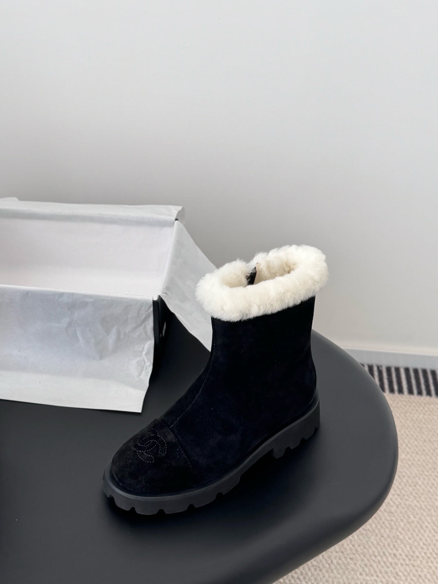 Che New autumn/winter fluffy ankle boots