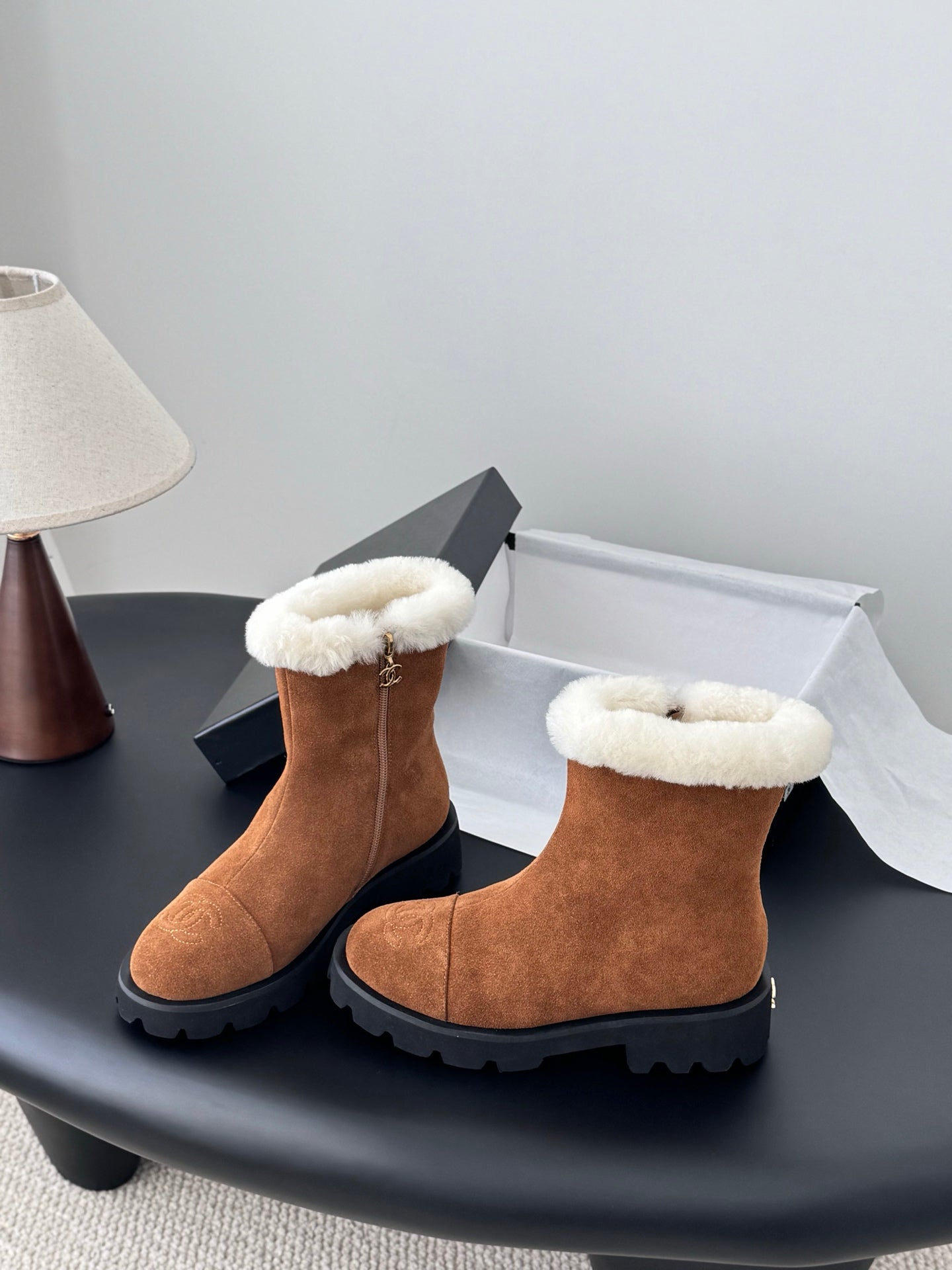 Che New autumn/winter fluffy ankle boots