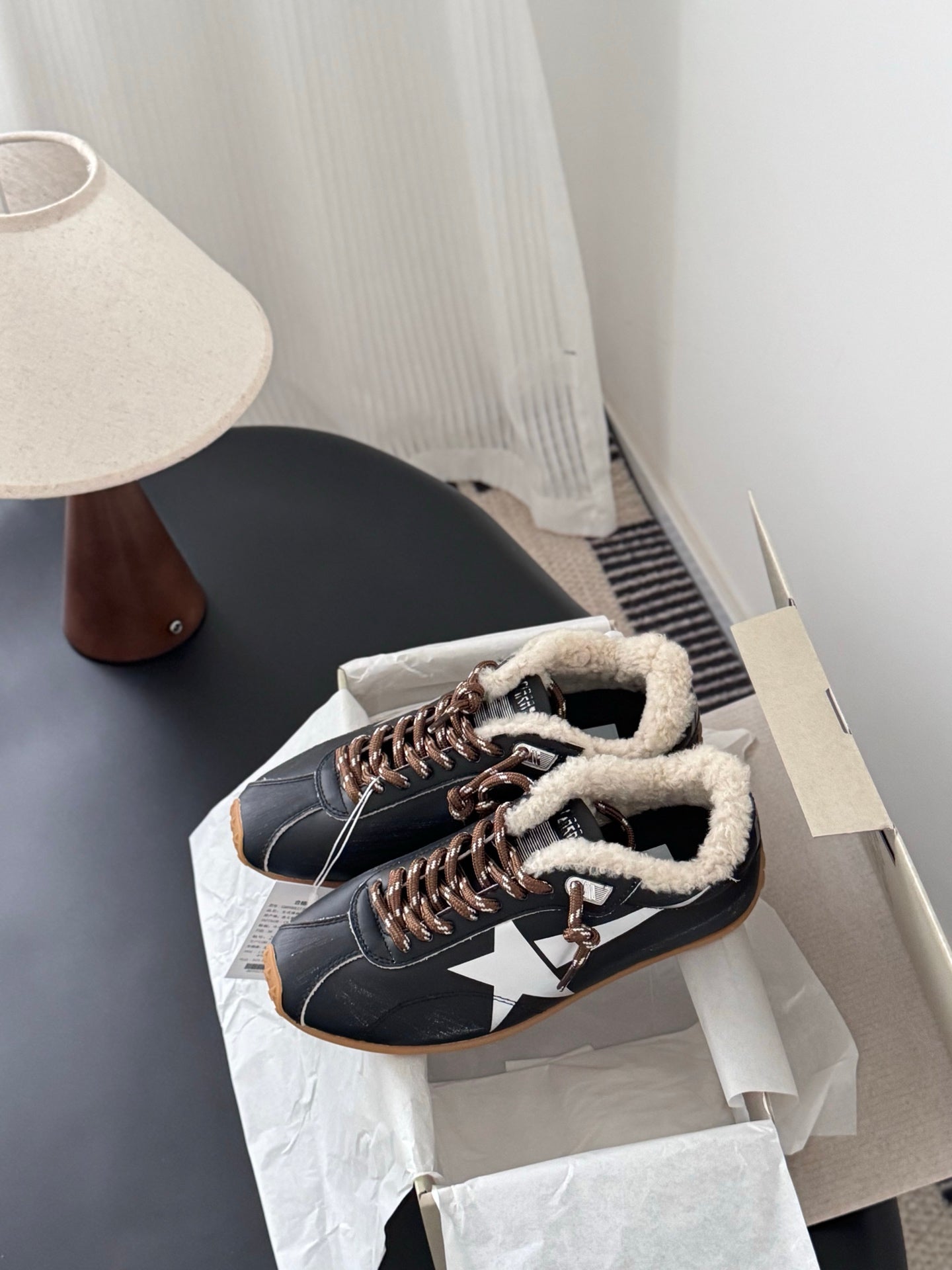 Che New casual sports shoes