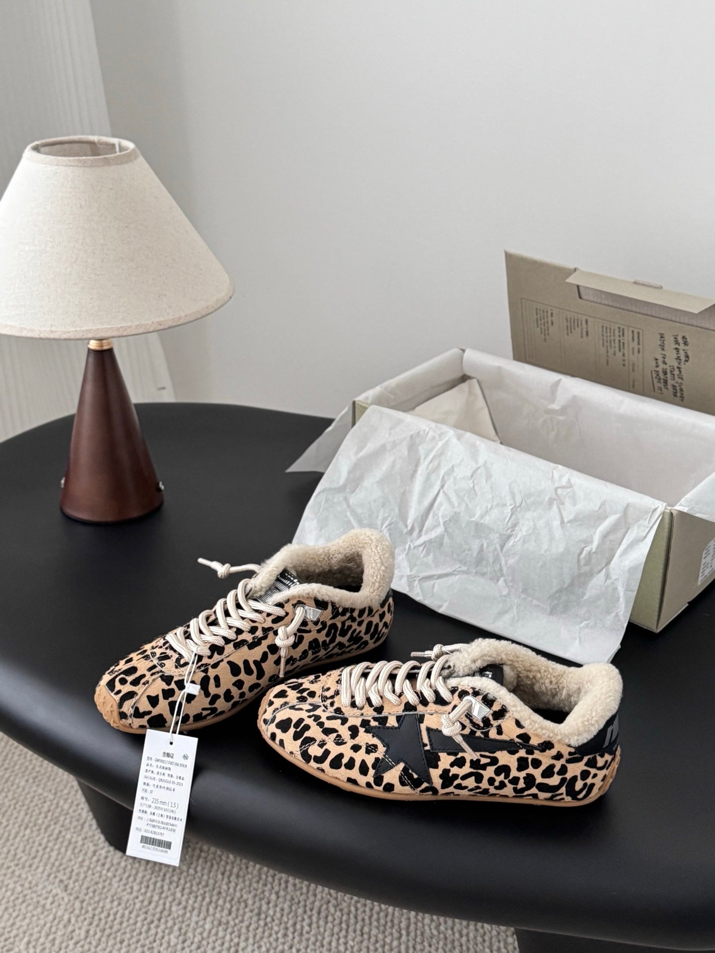 Che New casual sports shoes