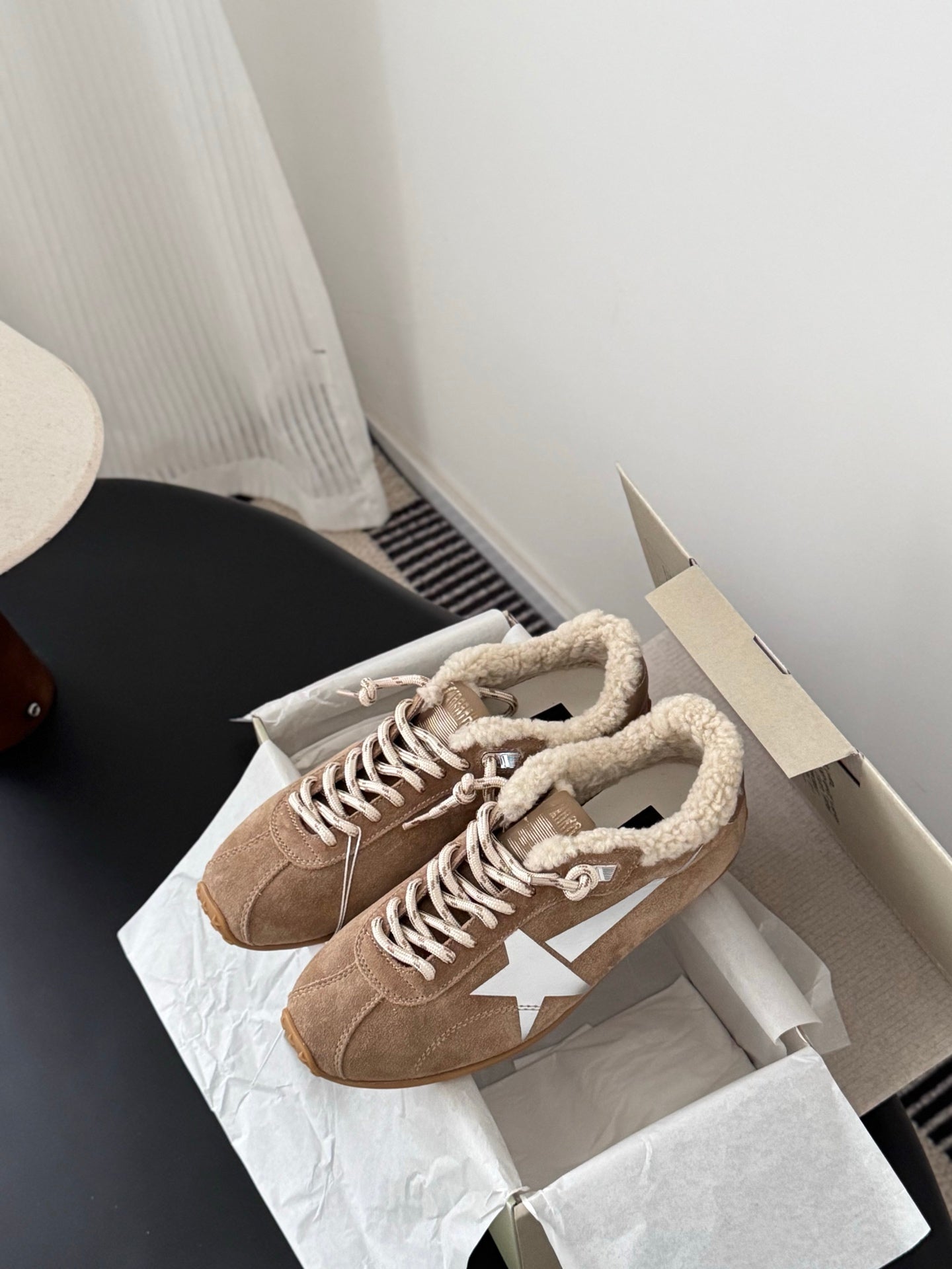 Che New casual sports shoes