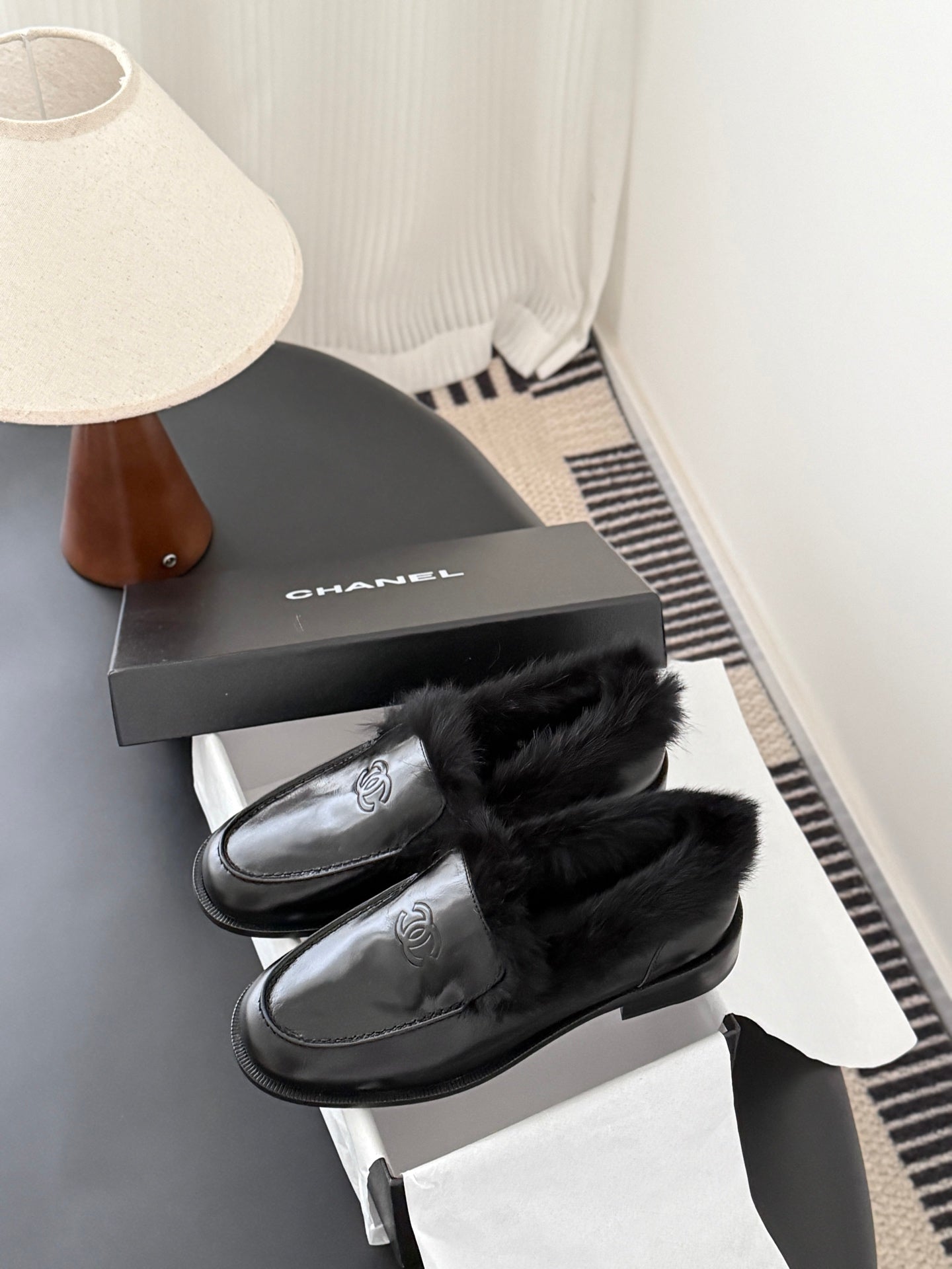 Che Stylish and warm casual shoes