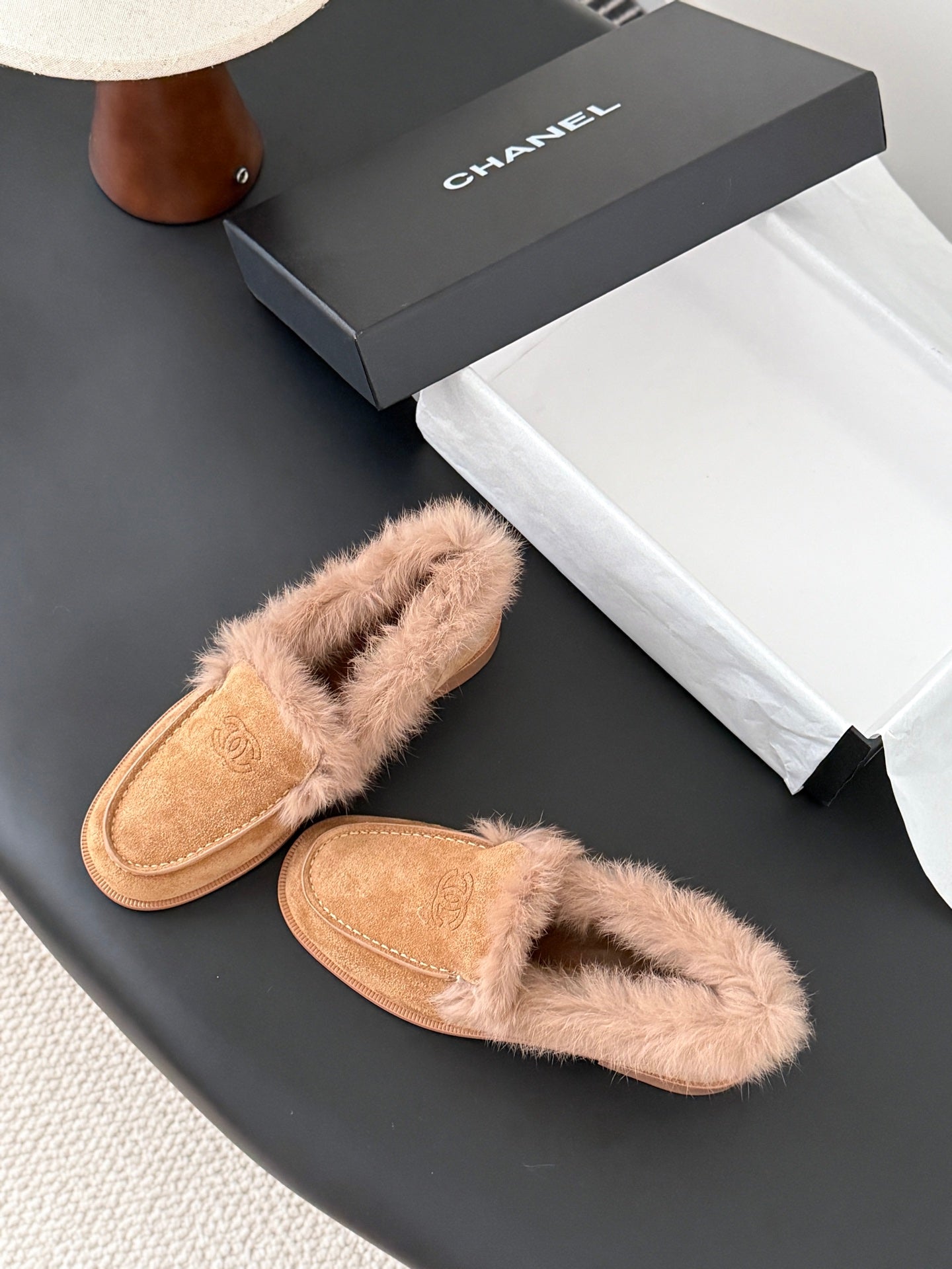 Che Stylish and warm casual shoes