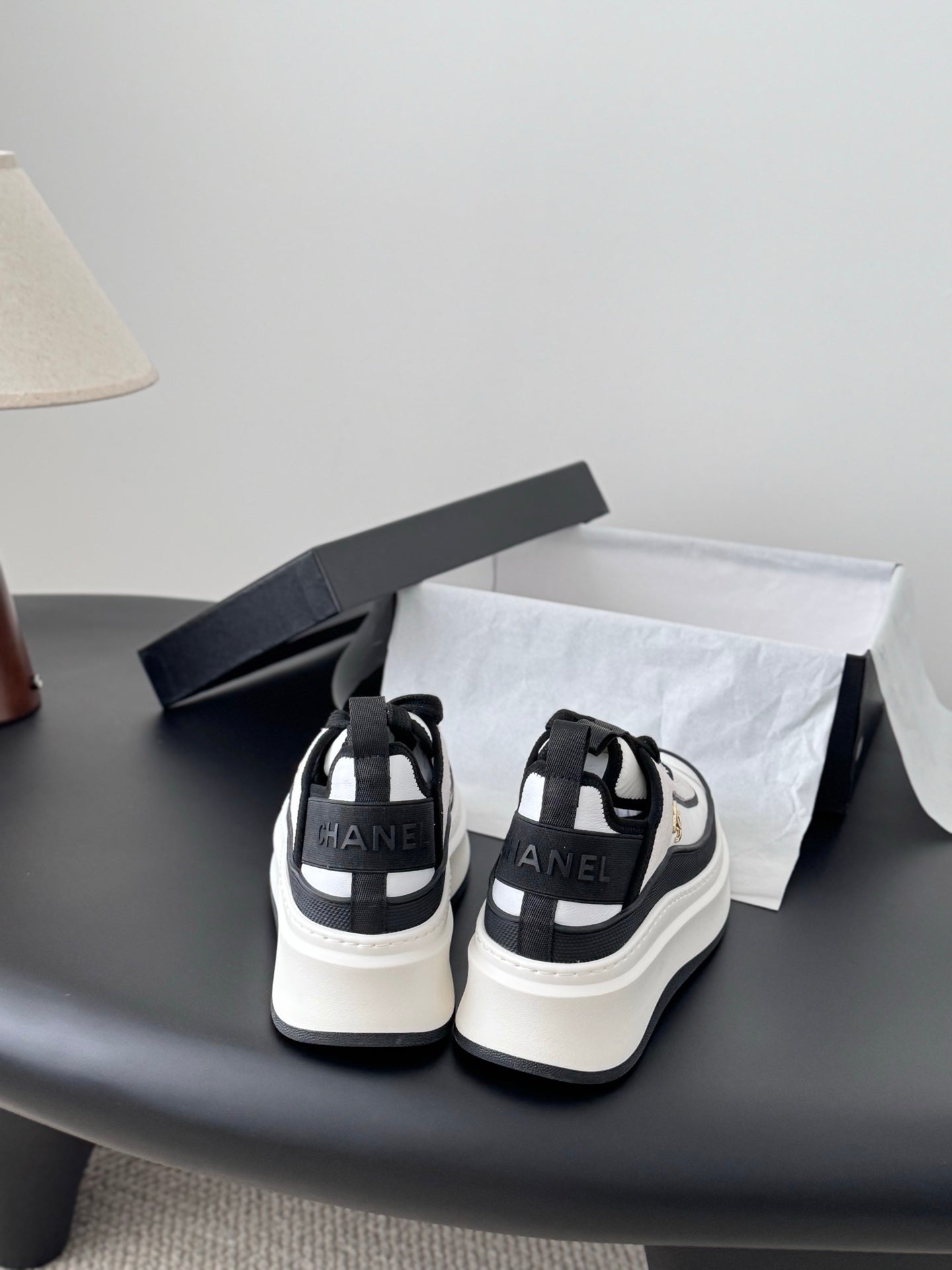 Che New Silver Horn King Sports and Casual Shoes