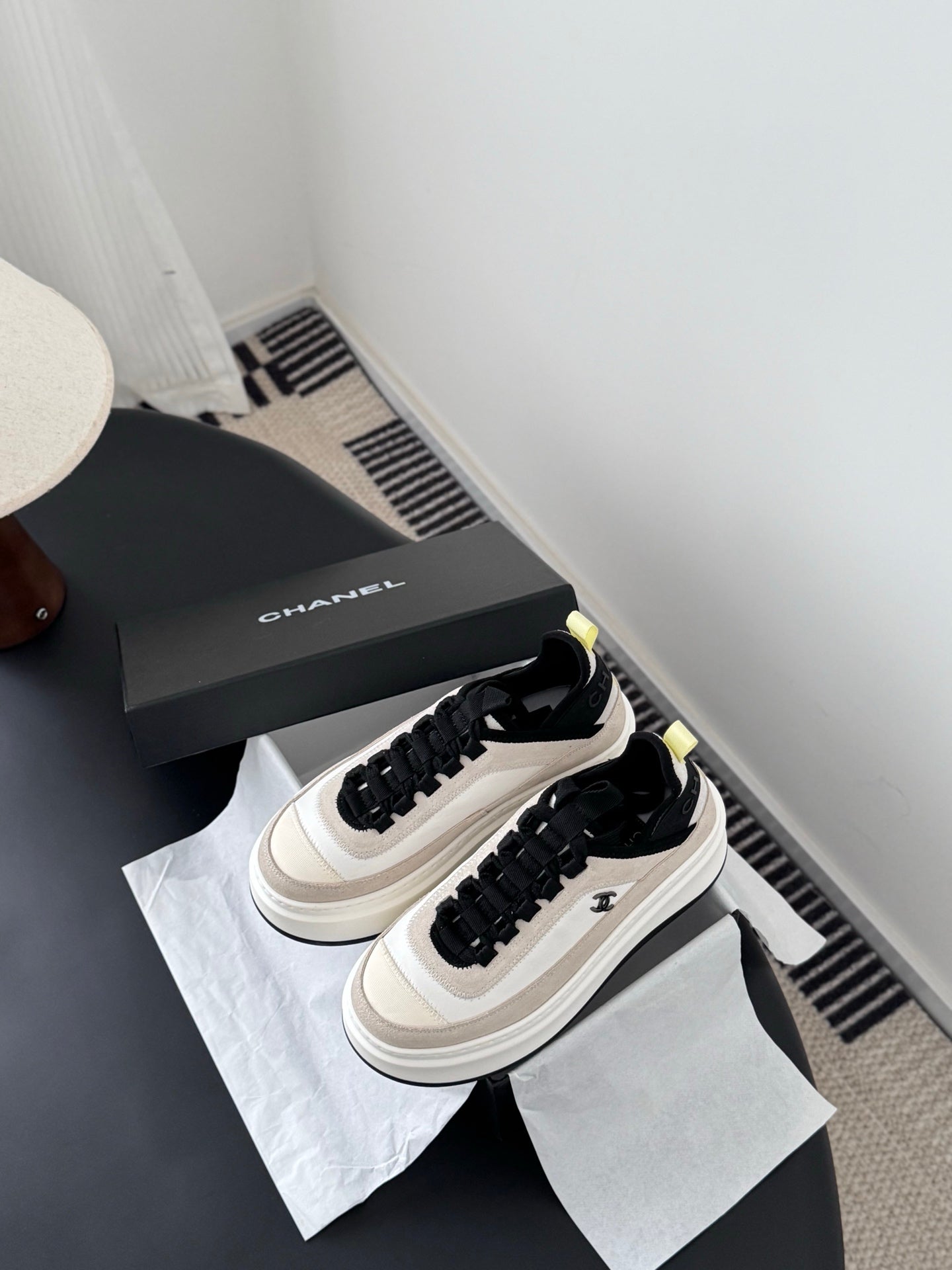 Che New Silver Horn King Sports and Casual Shoes