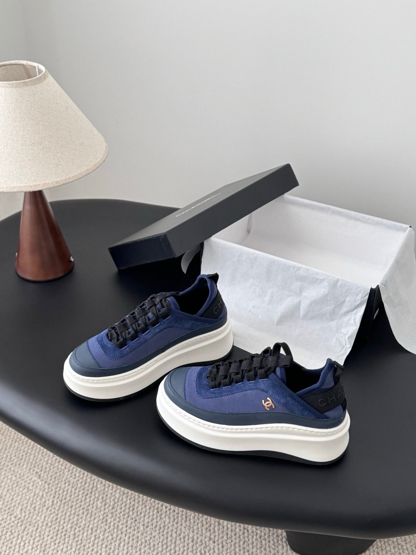 Che New Silver Horn King Sports and Casual Shoes