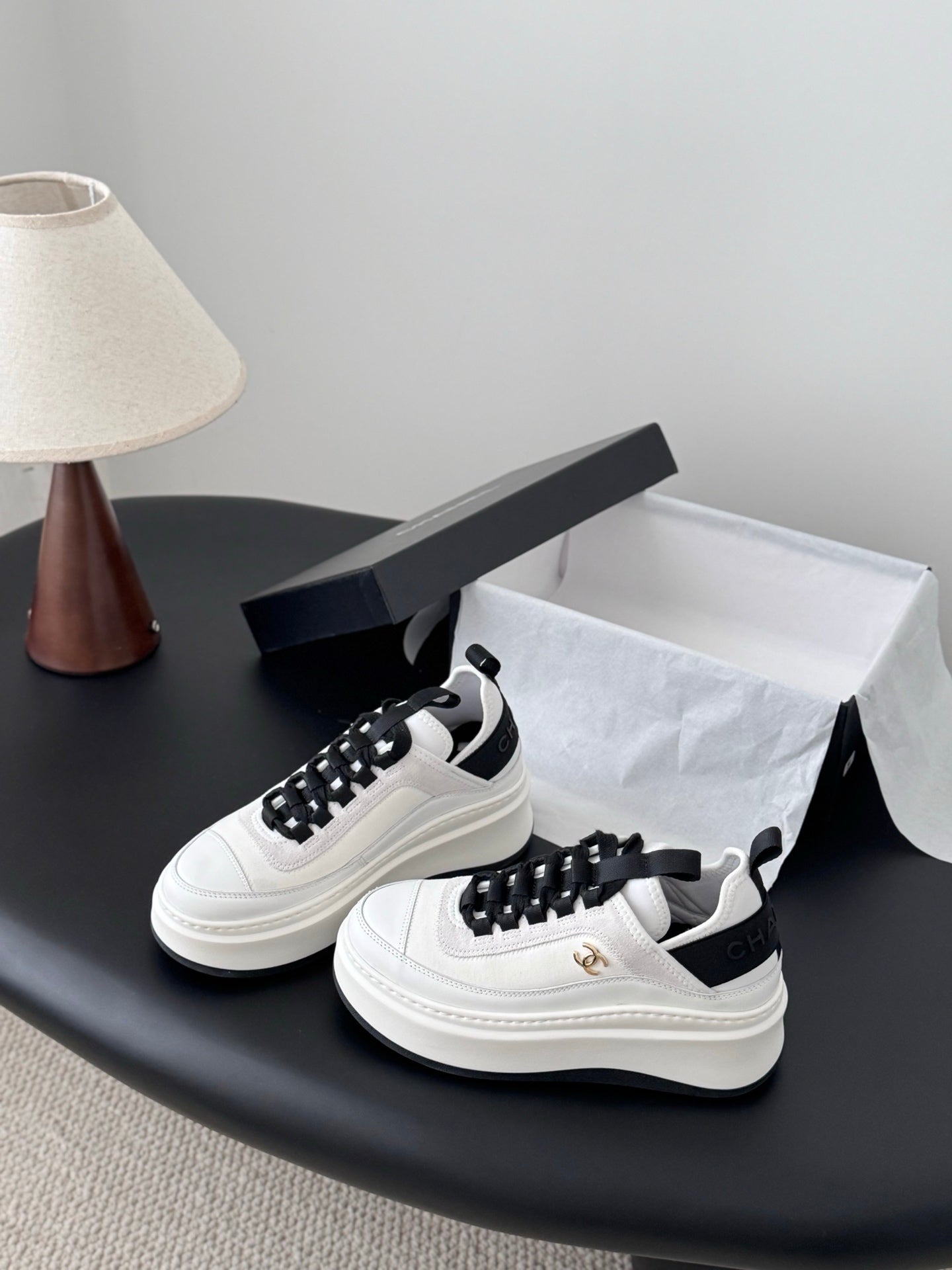 Che New Silver Horn King Sports and Casual Shoes