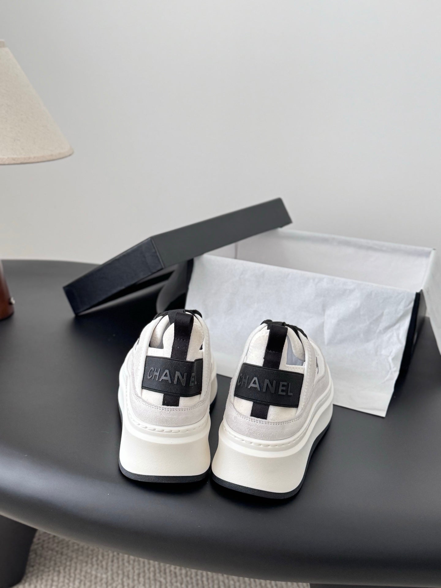 Che New Silver Horn King Sports and Casual Shoes