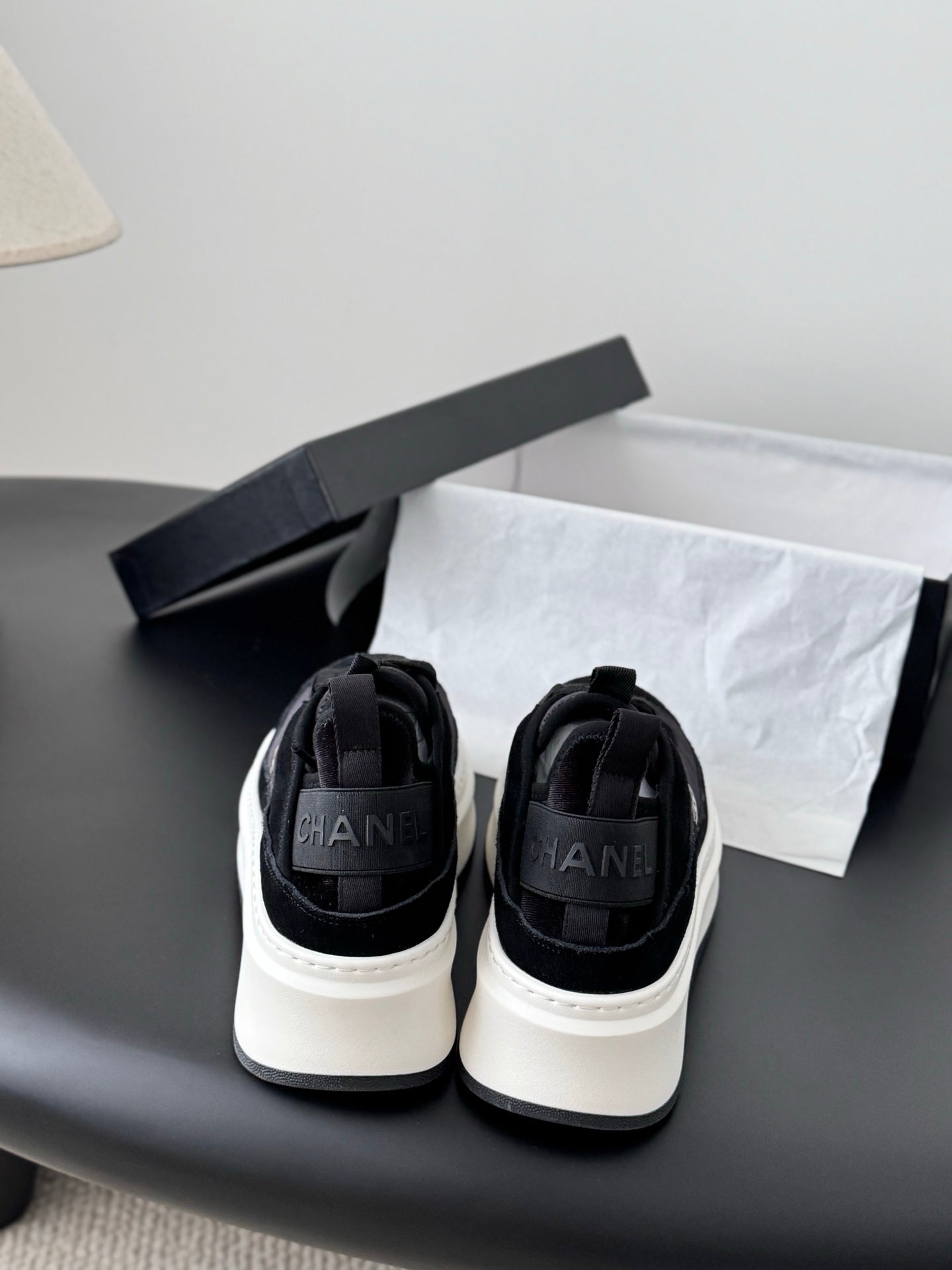 Che New Silver Horn King Sports and Casual Shoes