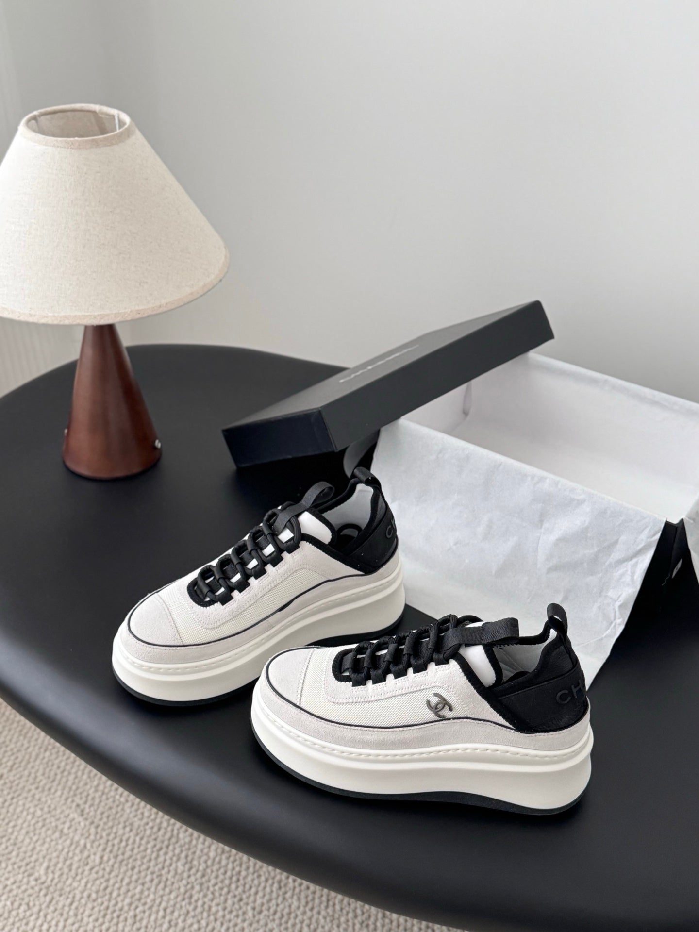 Che New Silver Horn King Sports and Casual Shoes