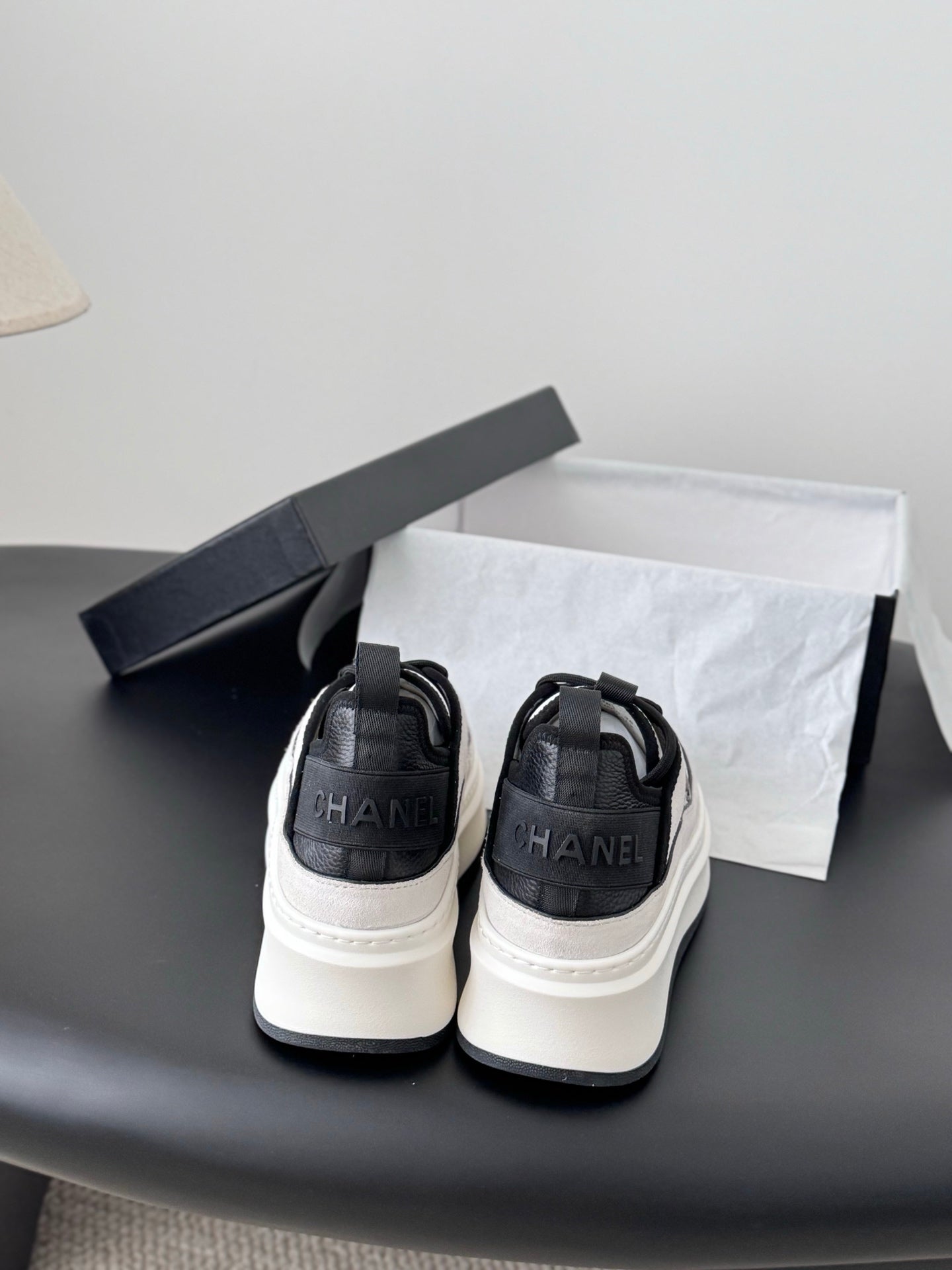 Che New Silver Horn King Sports and Casual Shoes