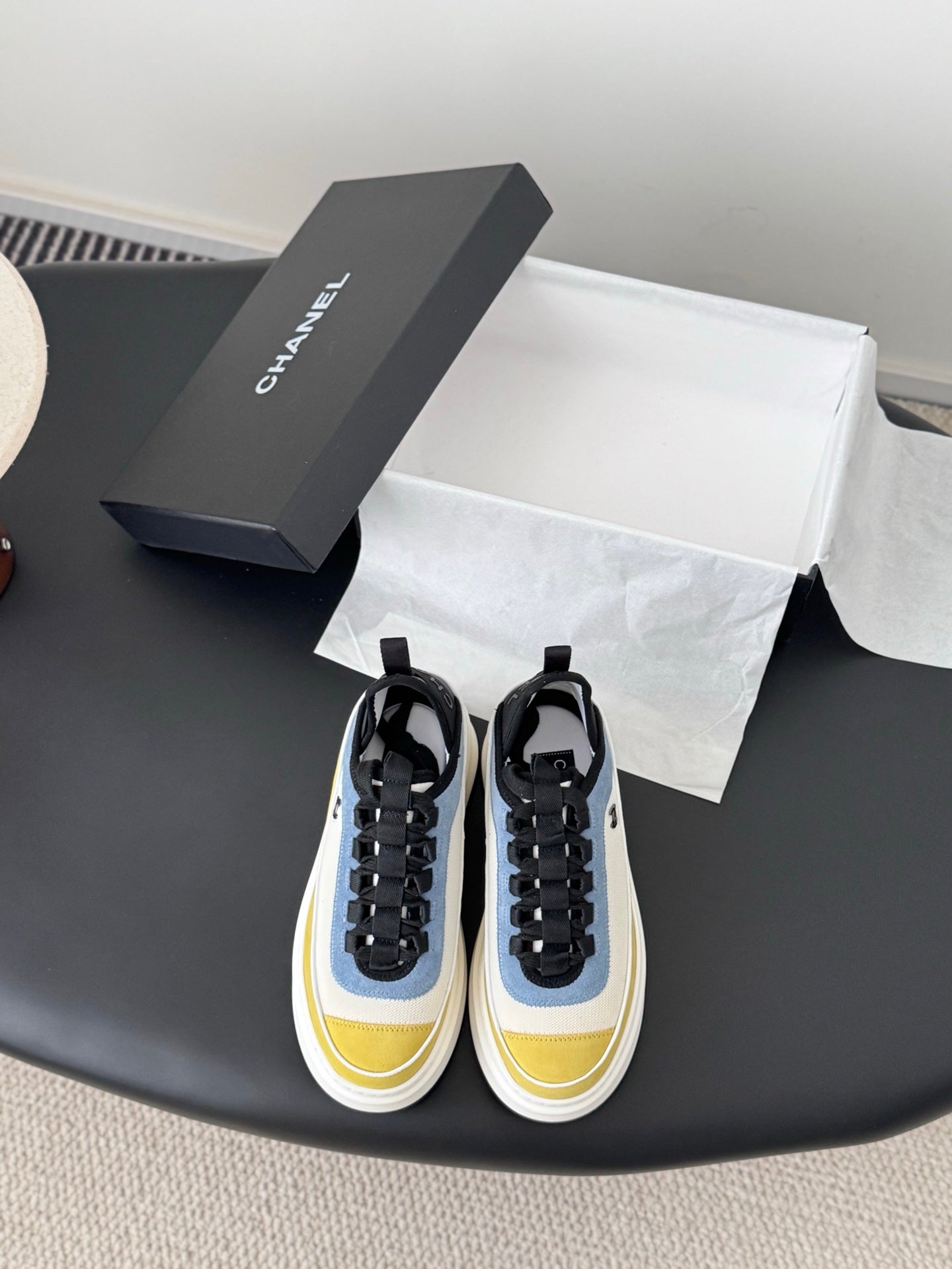 Che New Silver Horn King Sports and Casual Shoes