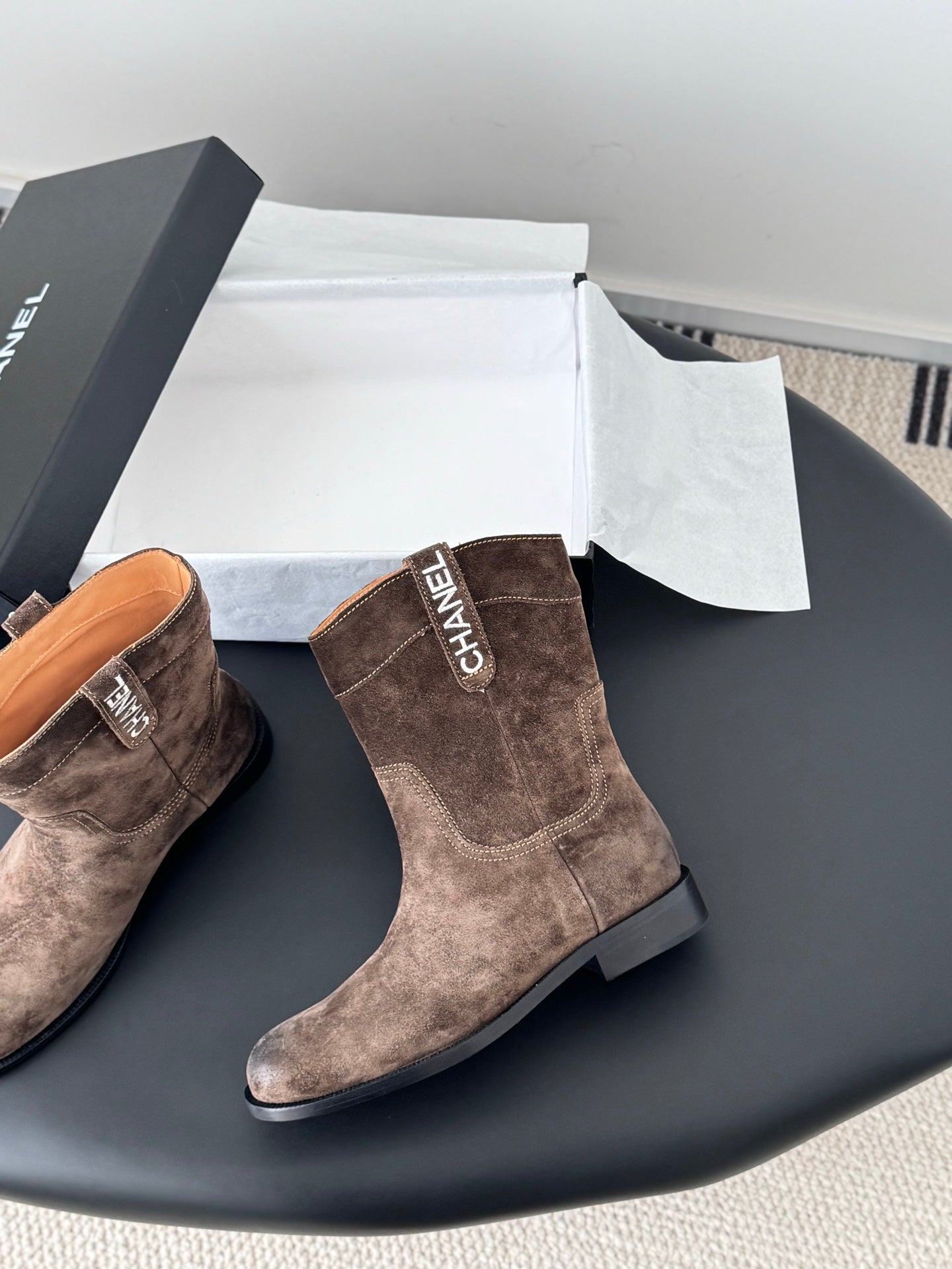 Che New genuine leather flat-soled fashion ankle boots