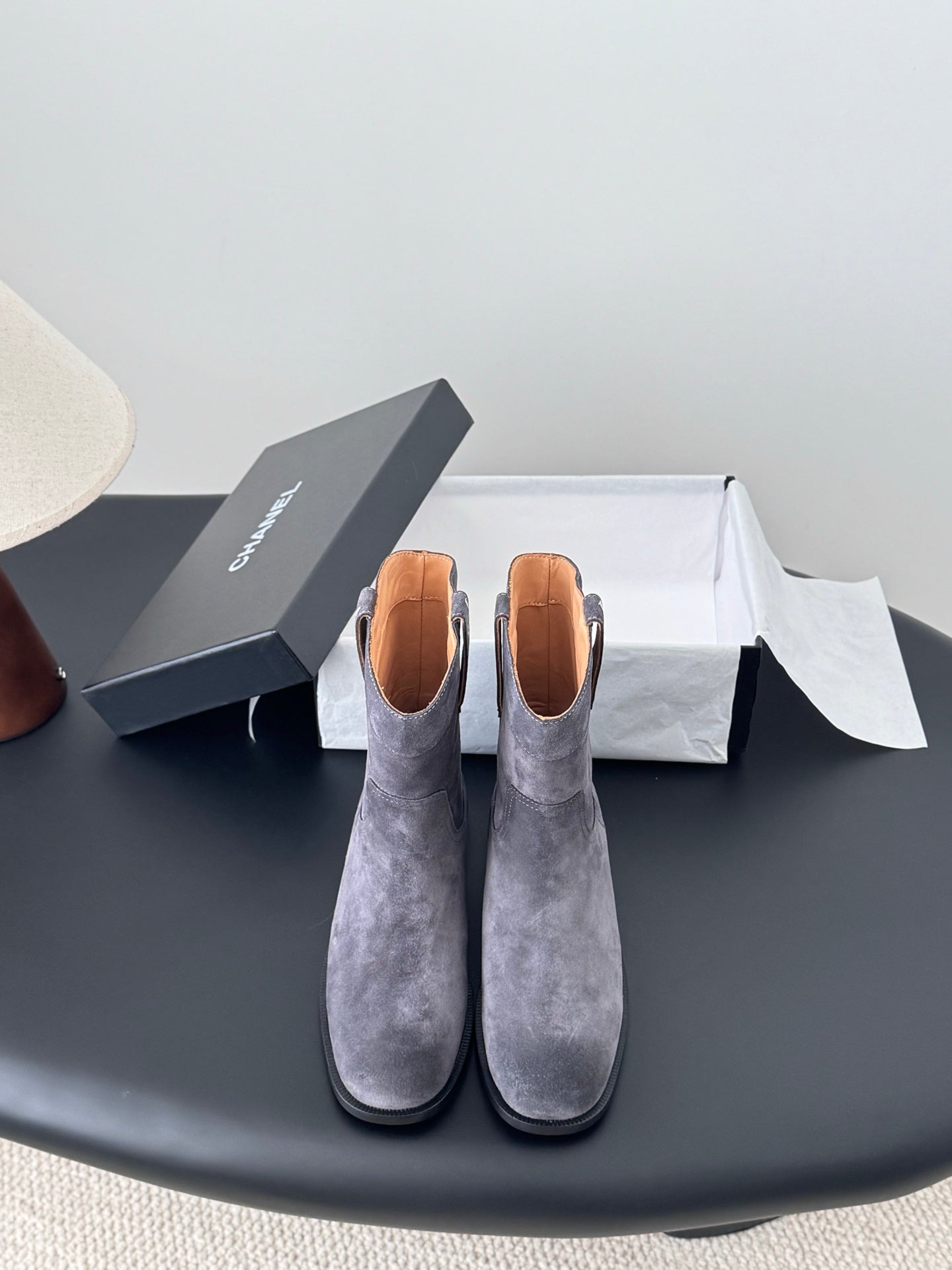 Che New genuine leather flat-soled fashion ankle boots