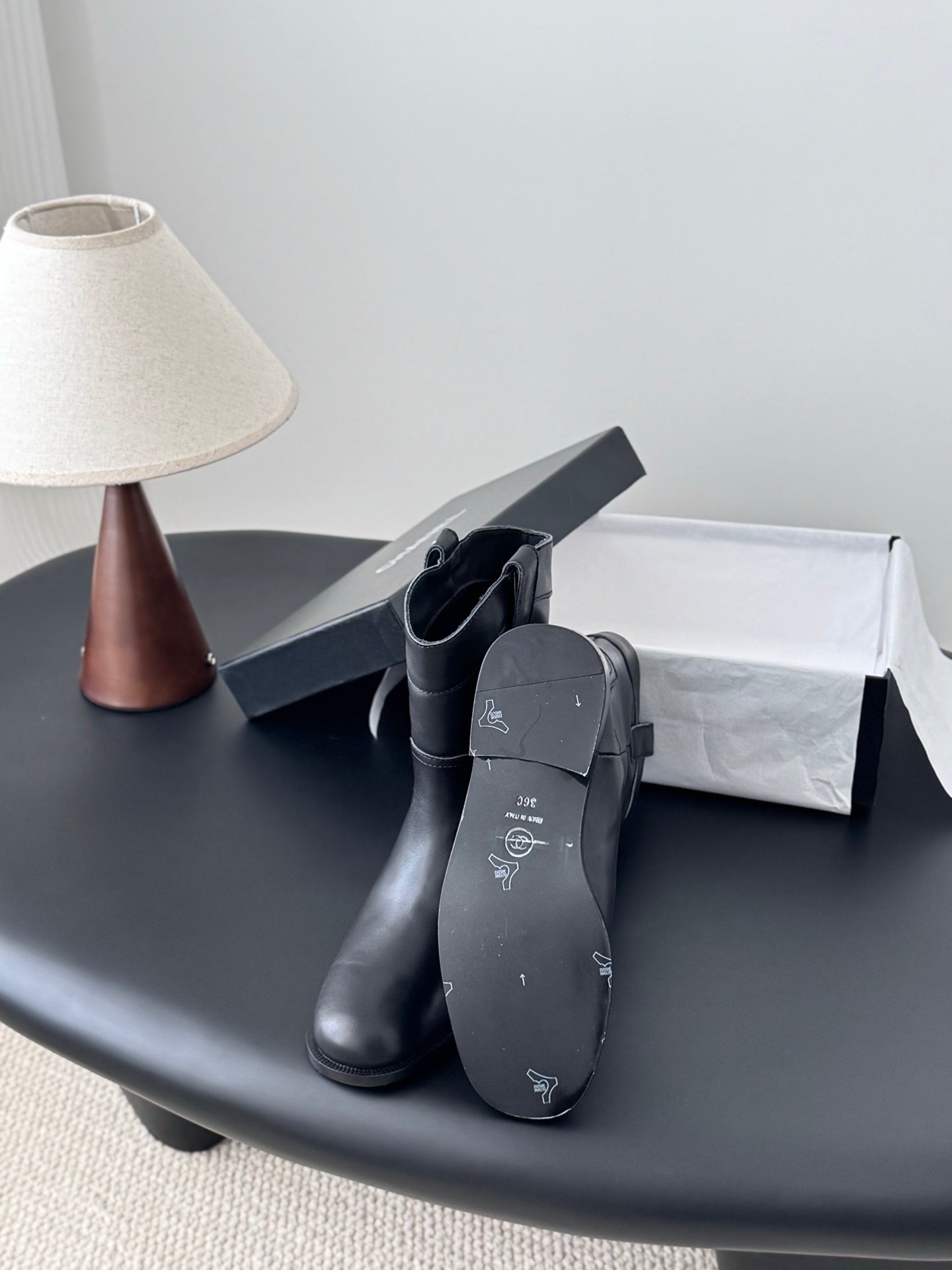 Che New genuine leather flat-soled fashion ankle boots