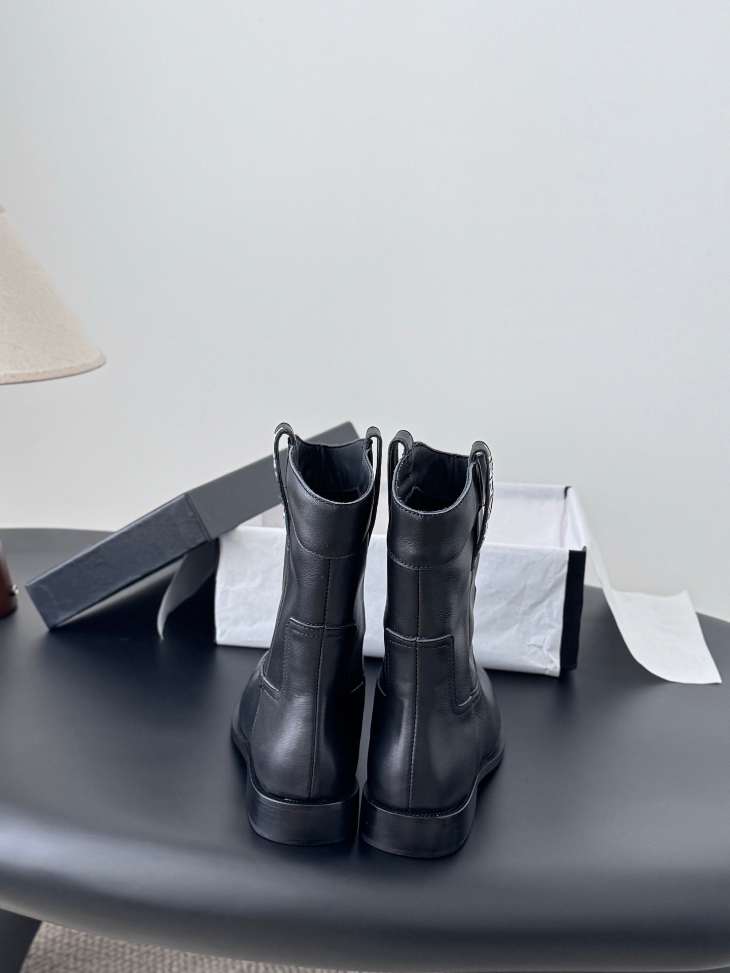 Che New genuine leather flat-soled fashion ankle boots