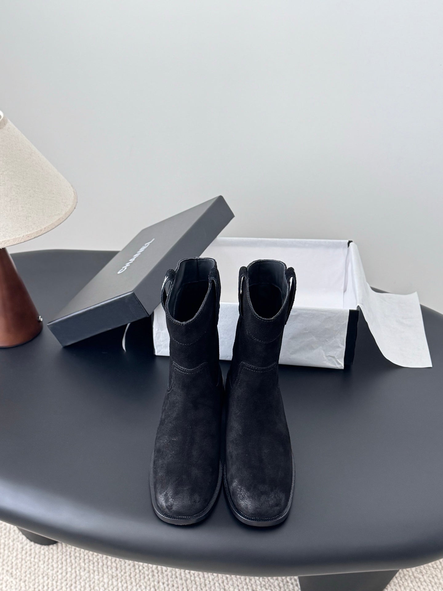 Che New genuine leather flat-soled fashion ankle boots