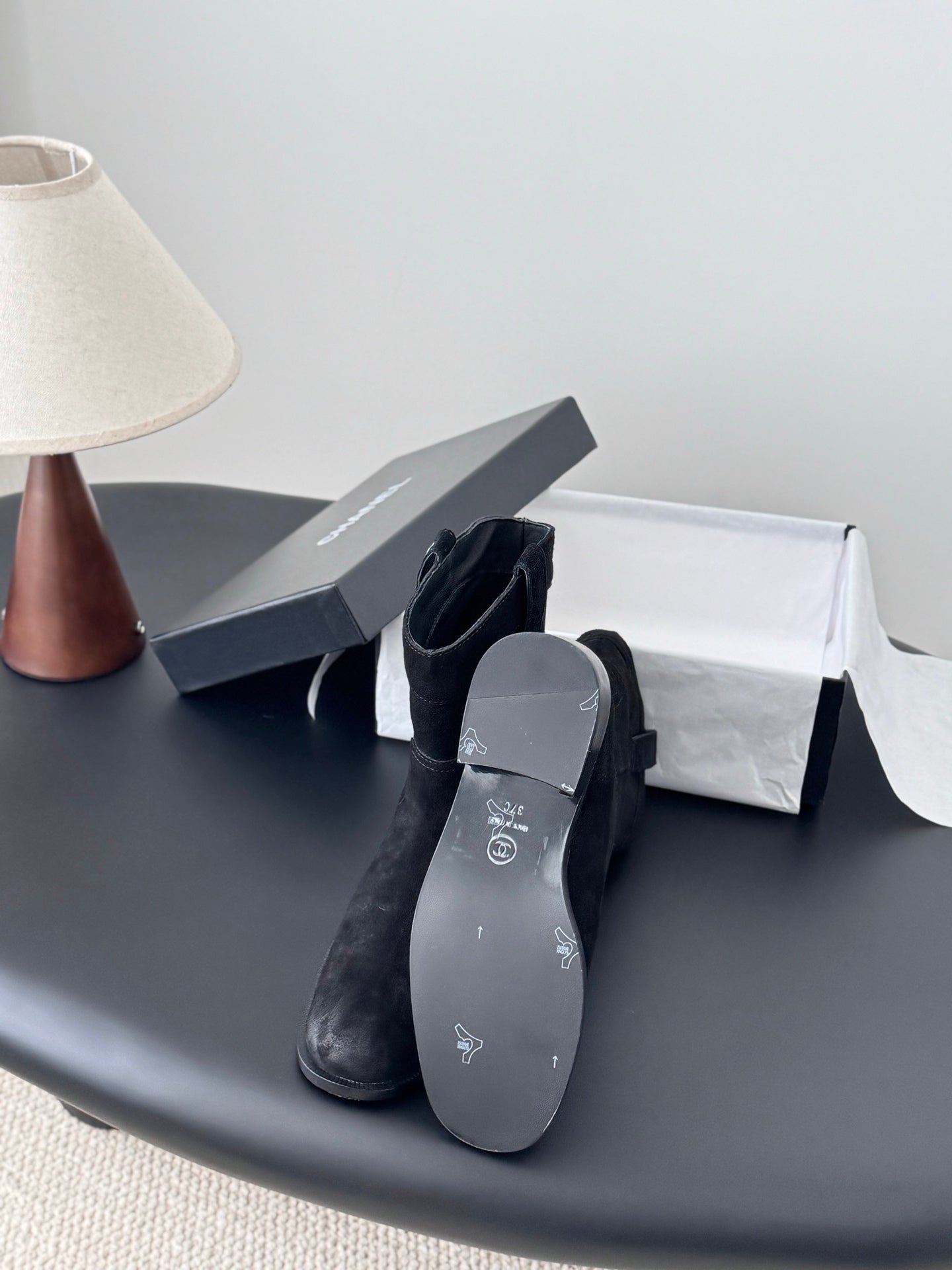 Che New genuine leather flat-soled fashion ankle boots