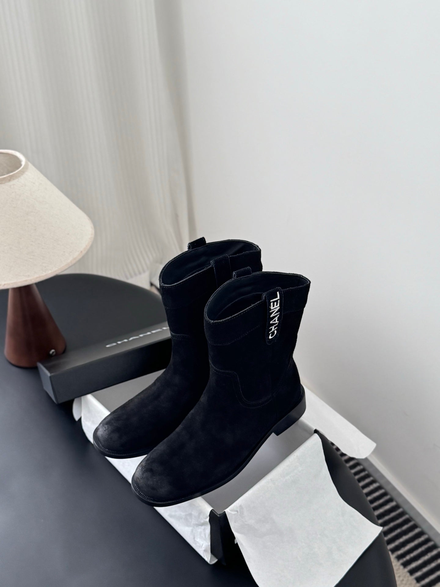 Che New genuine leather flat-soled fashion ankle boots