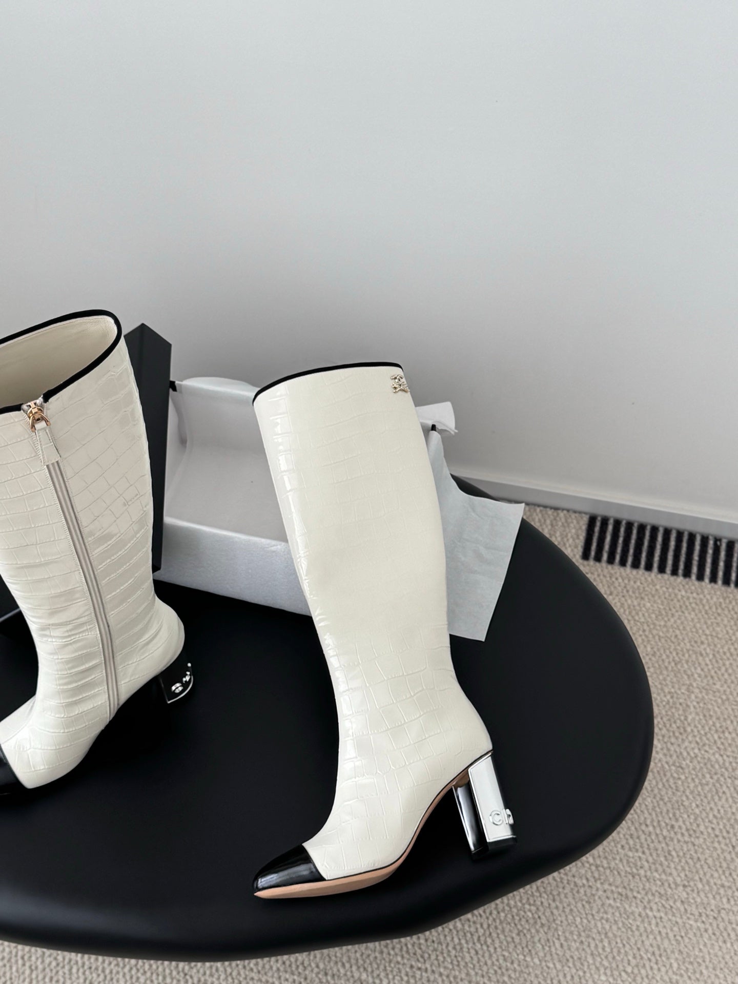 Che New autumn/winter fashionable genuine leather long boots