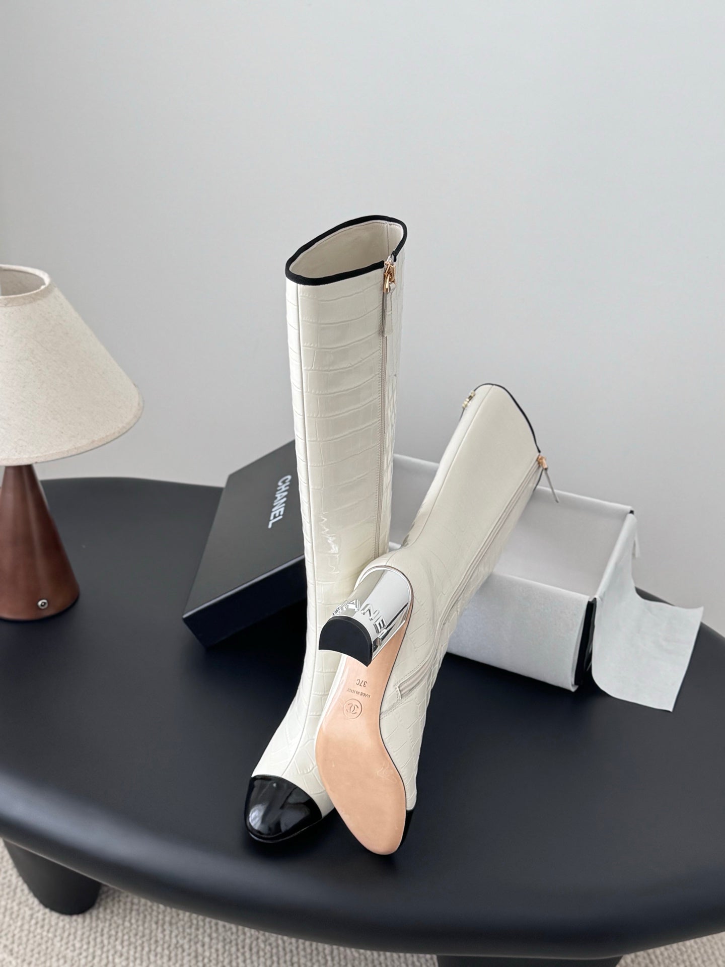 Che New autumn/winter fashionable genuine leather long boots