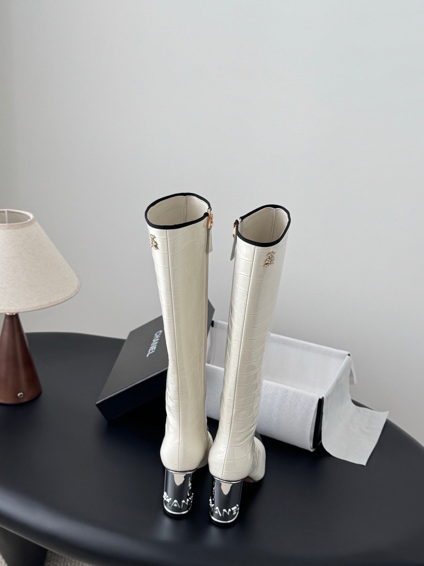 Che New autumn/winter fashionable genuine leather long boots