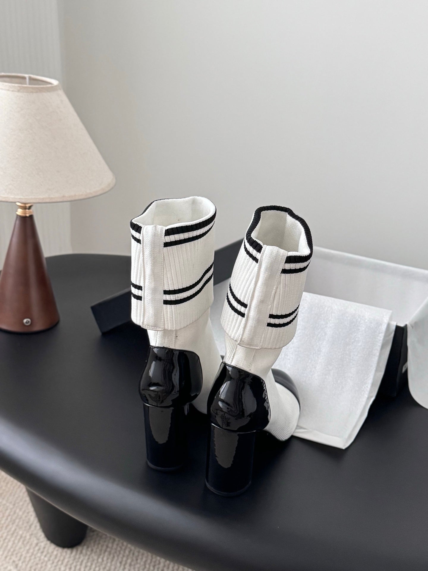 Che New fashionable sock boots