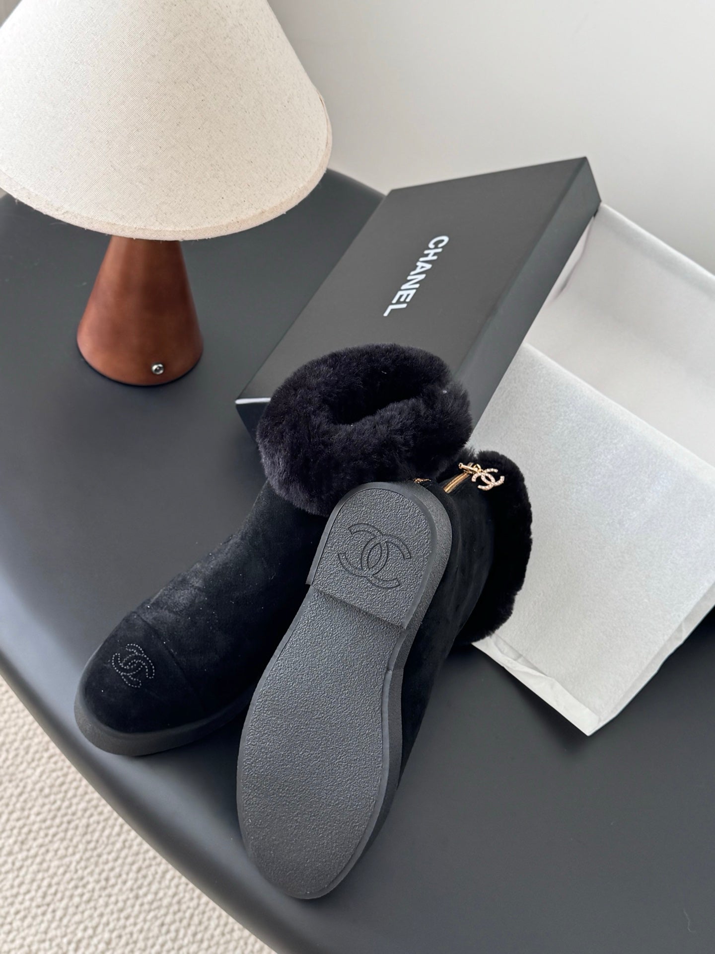 Che New autumn/winter fashion suede ankle boots