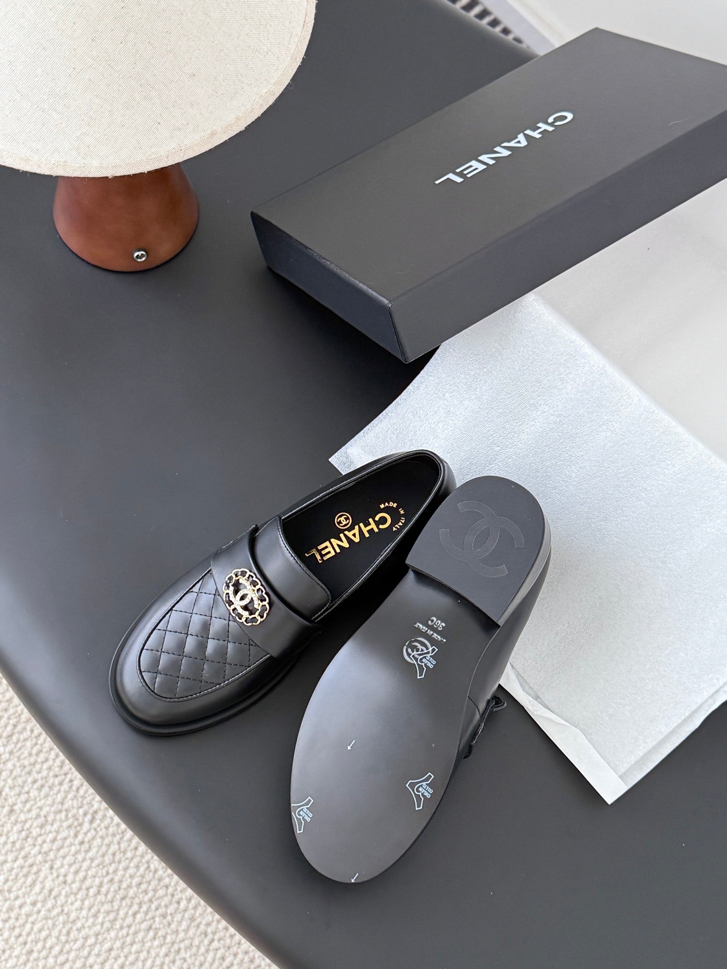 Che New autumn/winter fashion loafers