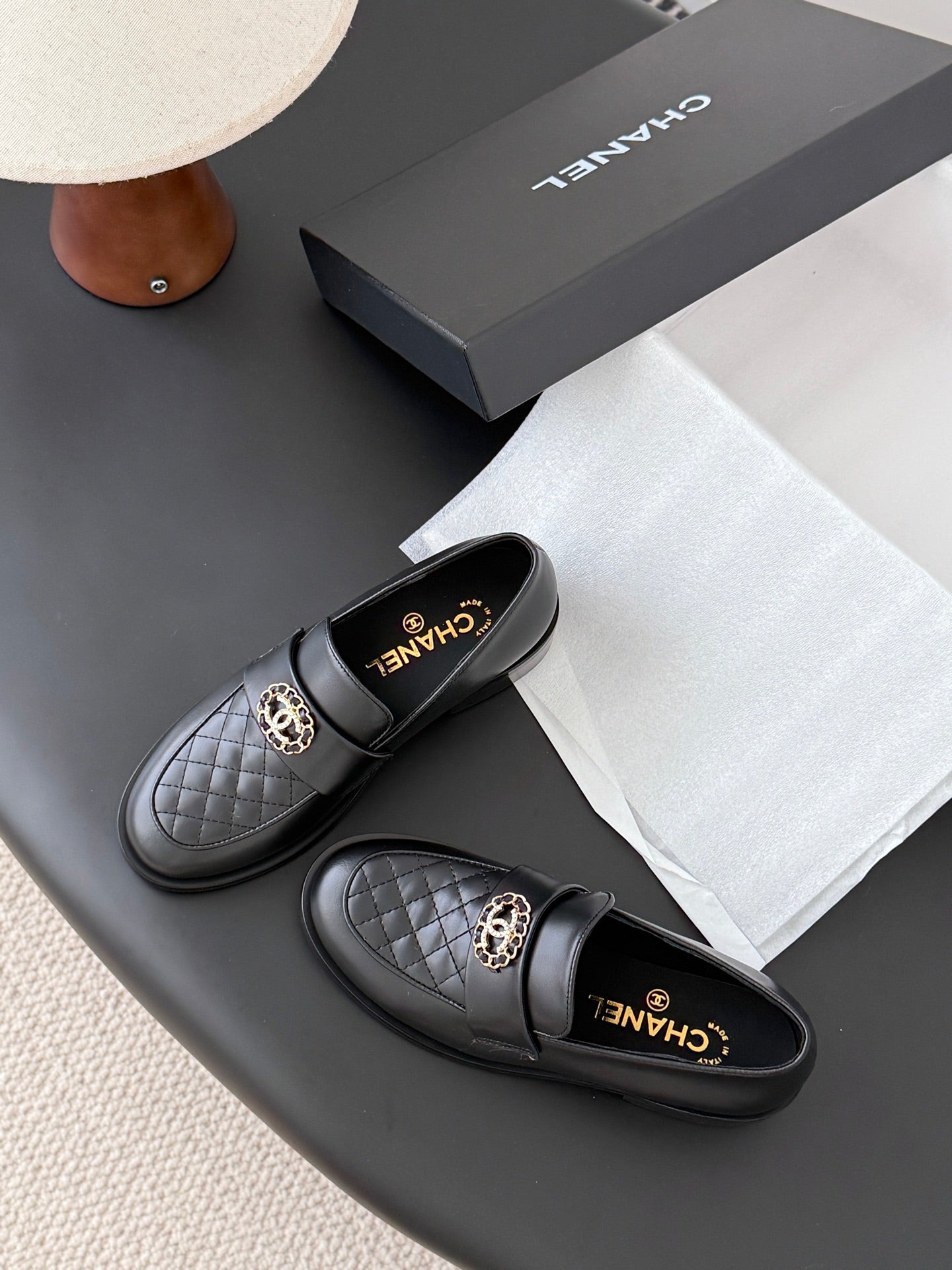 Che New autumn/winter fashion loafers