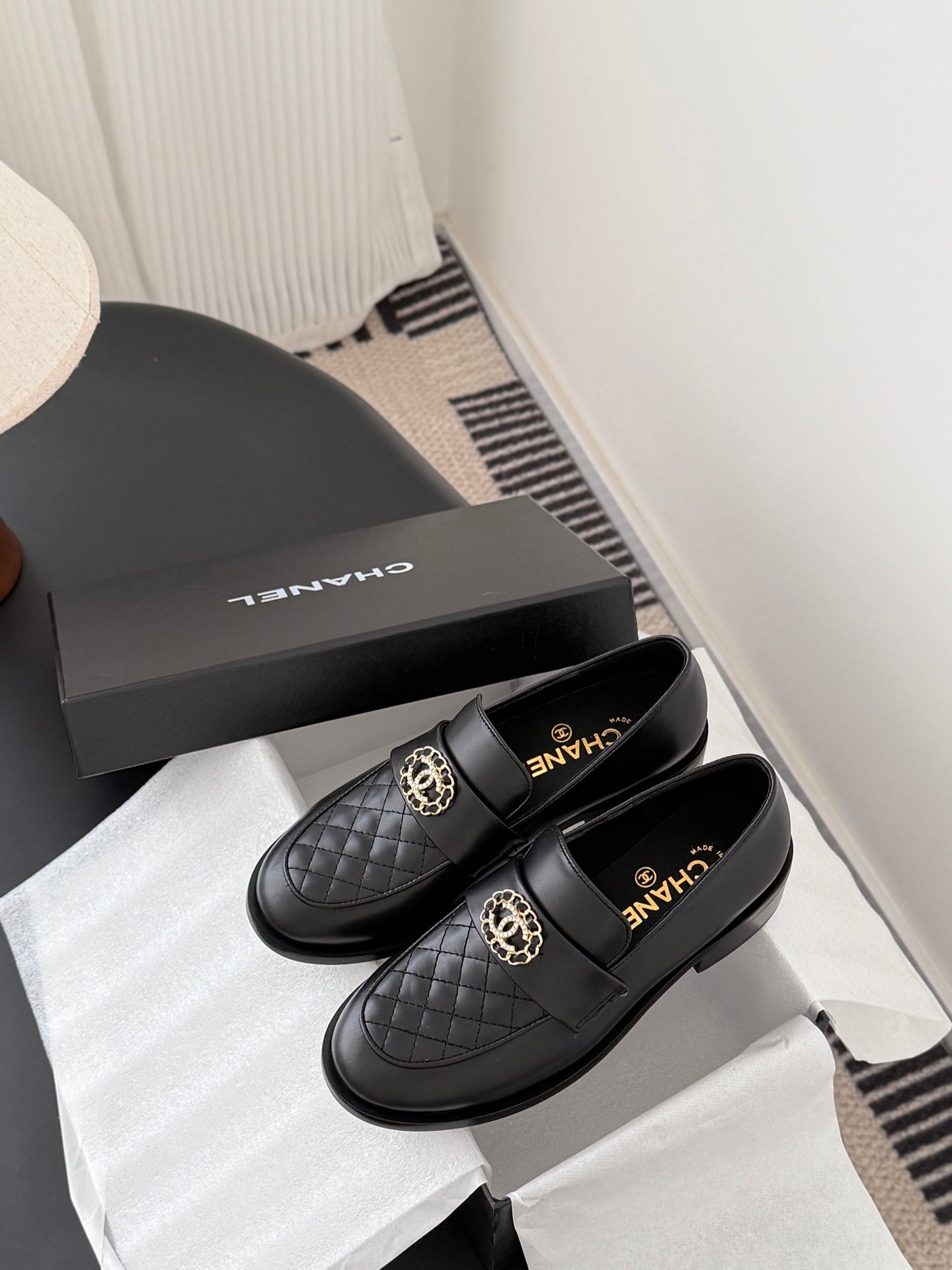 Che New autumn/winter fashion loafers