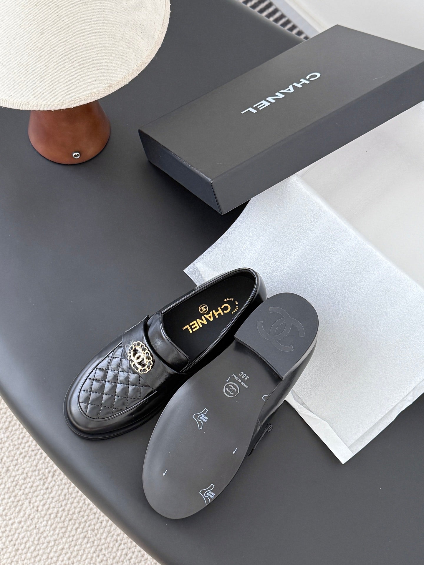 Che New autumn/winter fashion loafers